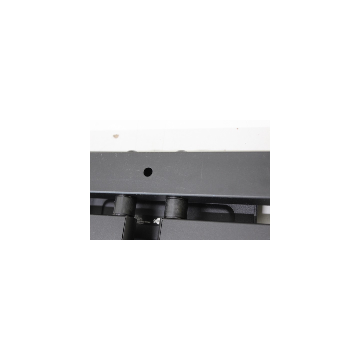 Outlet product photo