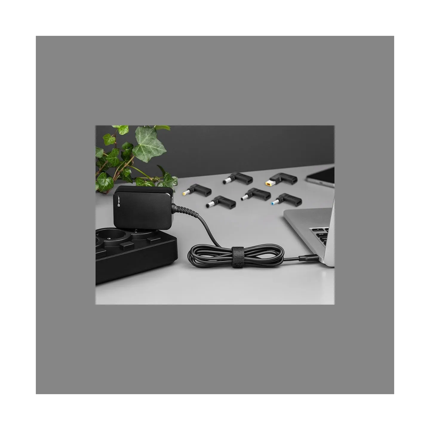 Tracer Prime 65W 7w1 Nb power supply