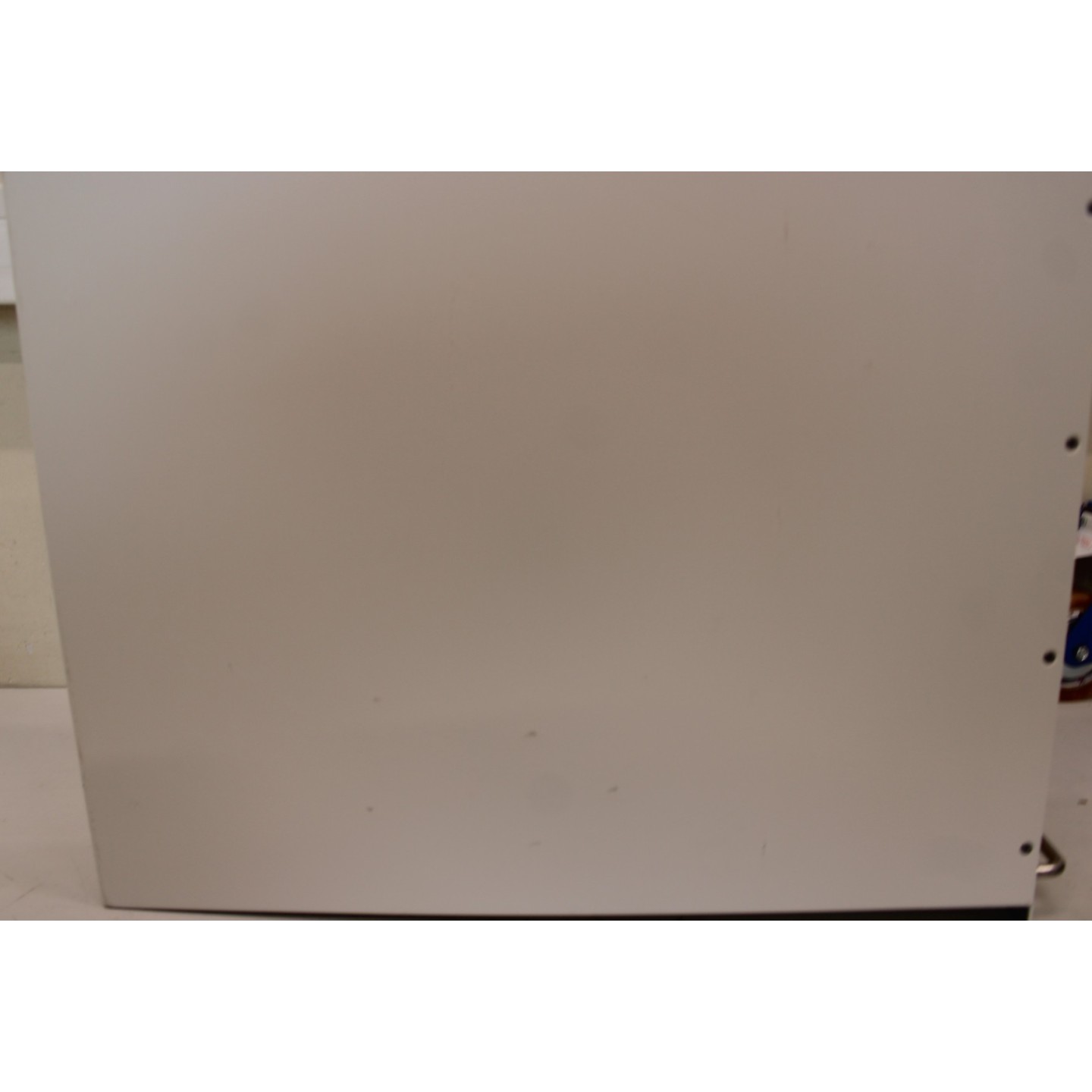 Outlet product photo