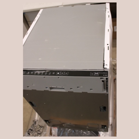 Beko | BEKO Dishwasher | BDIS38040Q | Built-in | Width 45 cm | Number of place settings 10 | Number of programs 8 | Energy effic