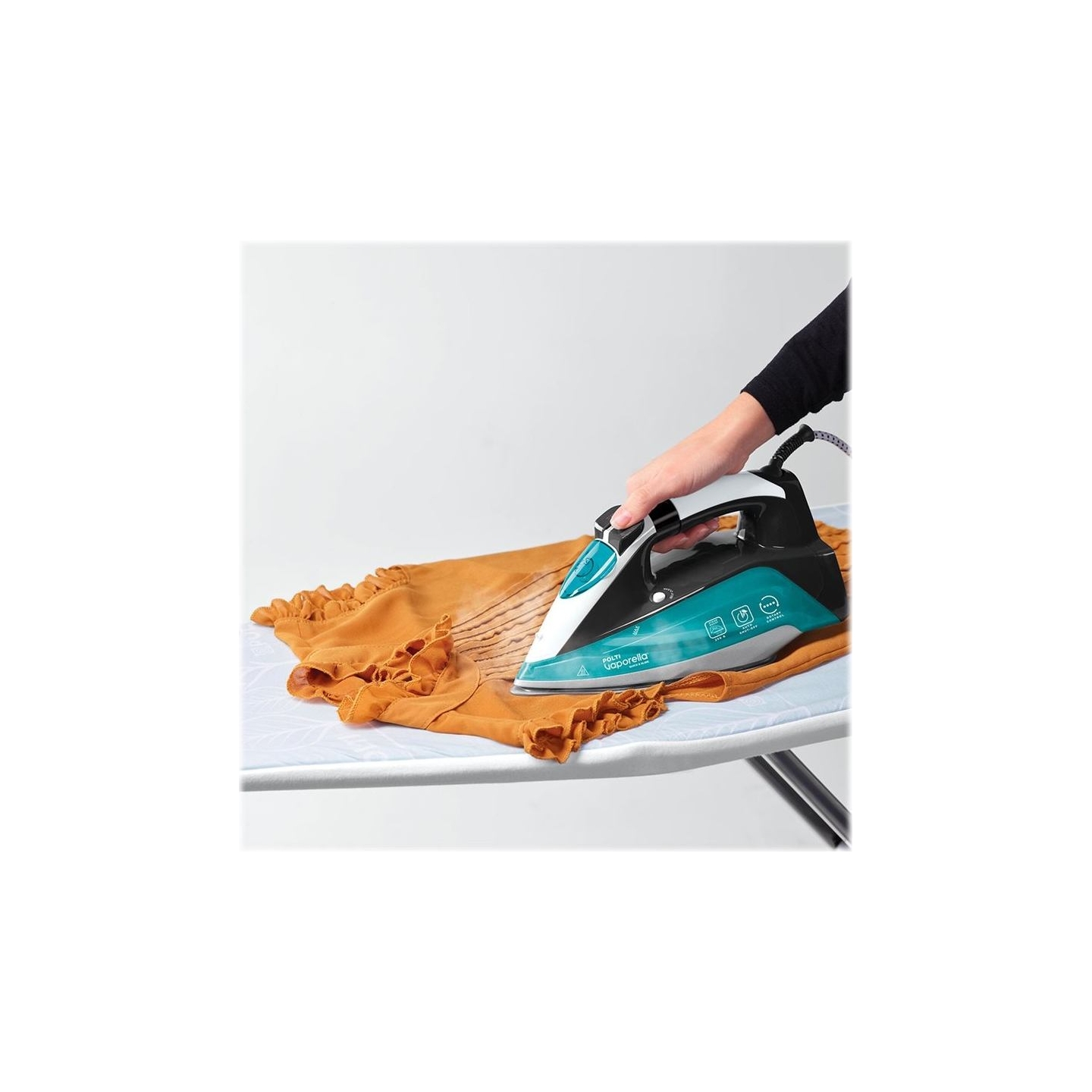 Polti Iron PLEU0253 Vaporella Quick & Slide QS220 Steam Iron 2400 W Water tank capacity 350 ml Continuous steam 40 g/min White/B
