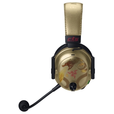 Razer | Gaming Headset | Blackshark V3 Pro | Wireless/Wired | Over-ear | Microphone | Counter-Strike 2 Edition | Noise reduction