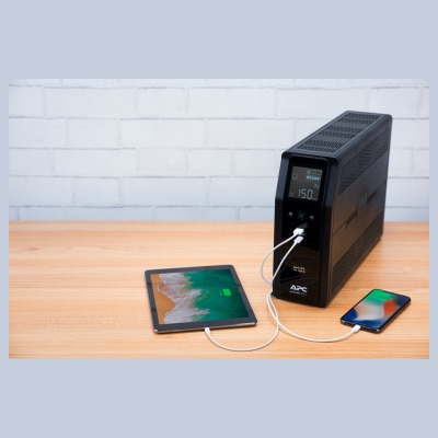 APC BR1600SI UPS Back ProBR 1600VA 6xC13, AVR,LCD