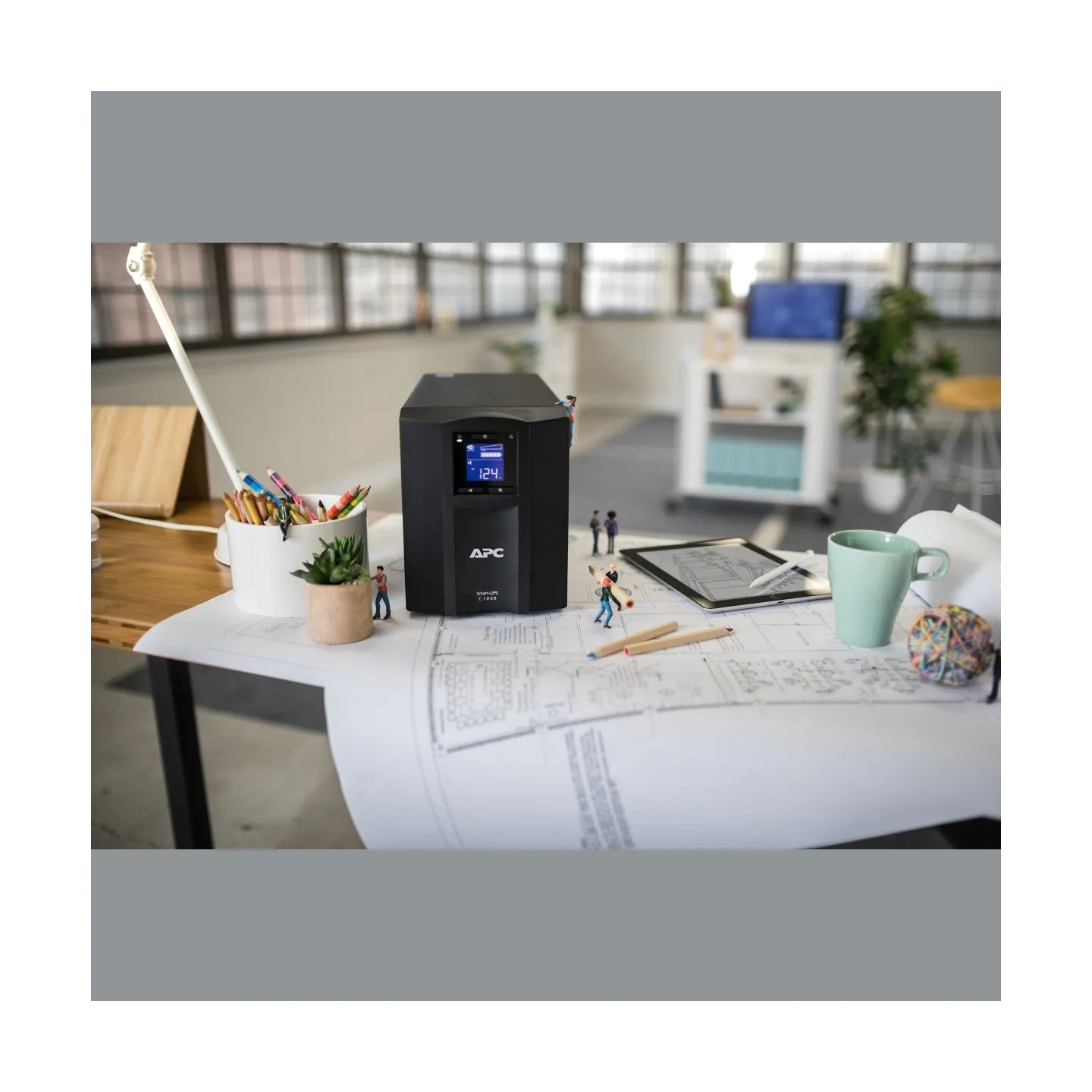 APC SMART-UPS C 1000VA LCD 230V WITH SMARTCONNECT