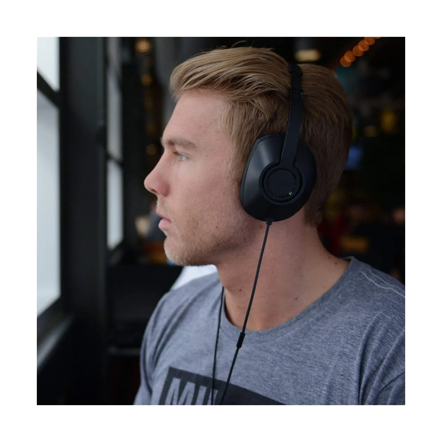 Koss | Headphones | UR23iK | Wired | On-Ear | Microphone | Black