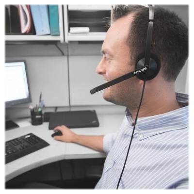 Koss | Headphones | CS200 USB | Wired | On-Ear | Microphone | Black