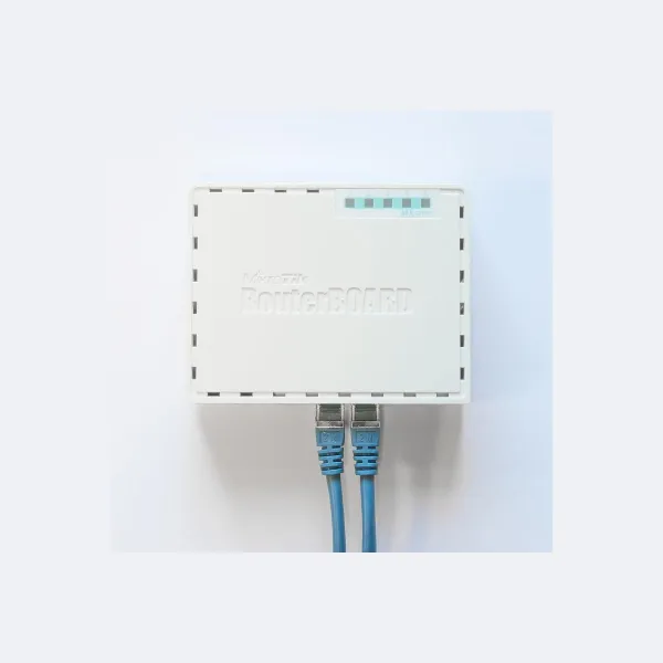 Mikrotik RouterBOARD RB750GR3 Router