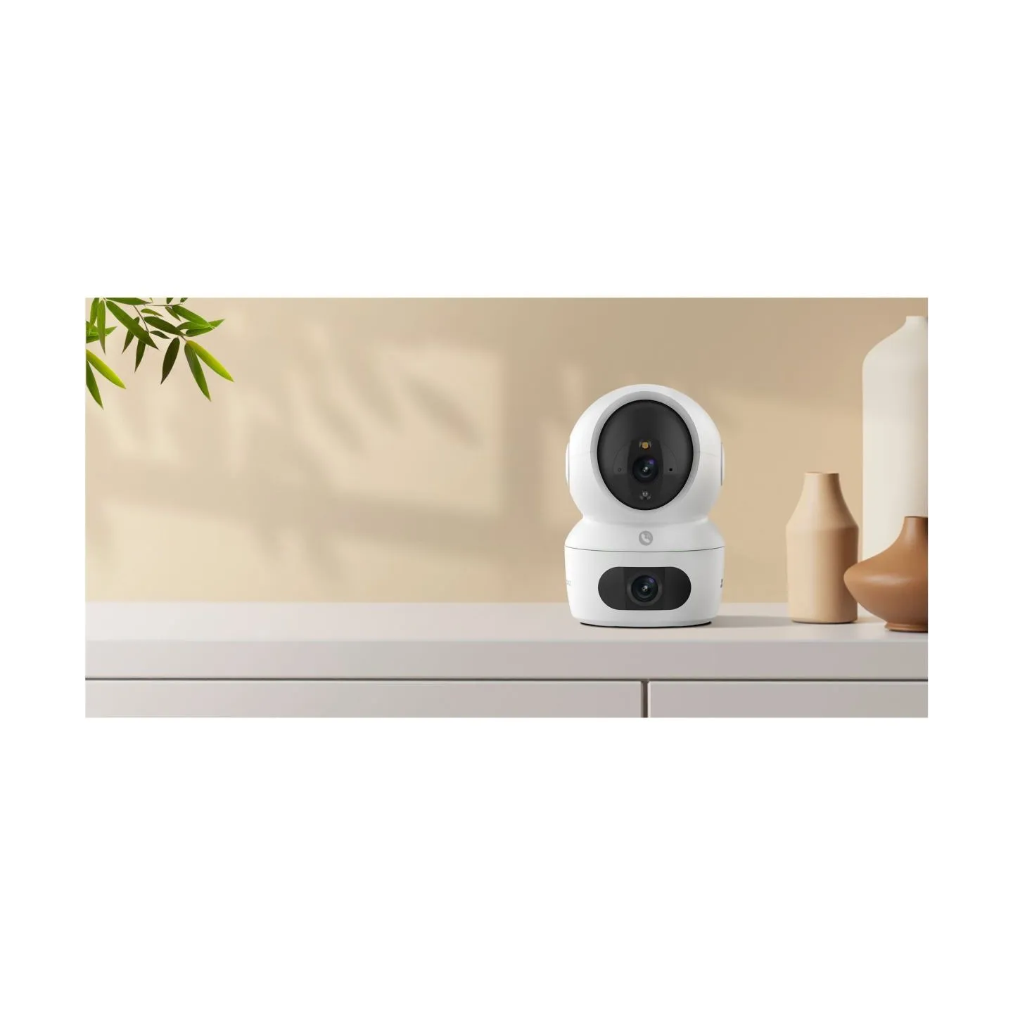Ezviz CSH7C Internally Controlled and Directional Camera (4 MP + 4 MP, two-lens), White | EZVIZ
