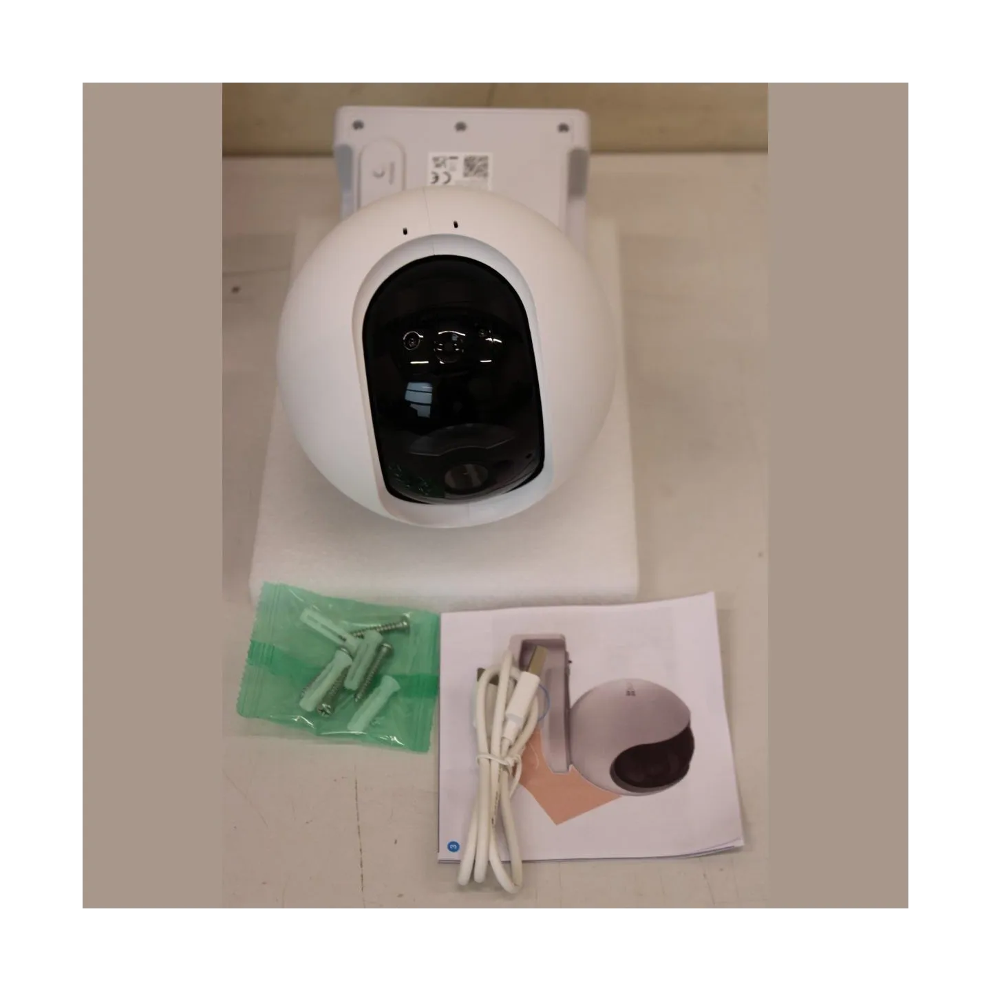 Ezviz IP Camera CS-EB8 3MP/4mm/10400mAh/IR up to 15m/H.265/H.264/IP65/White | EZVIZ | IP Camera | CS-EB8 4G/LTE with battery | 3