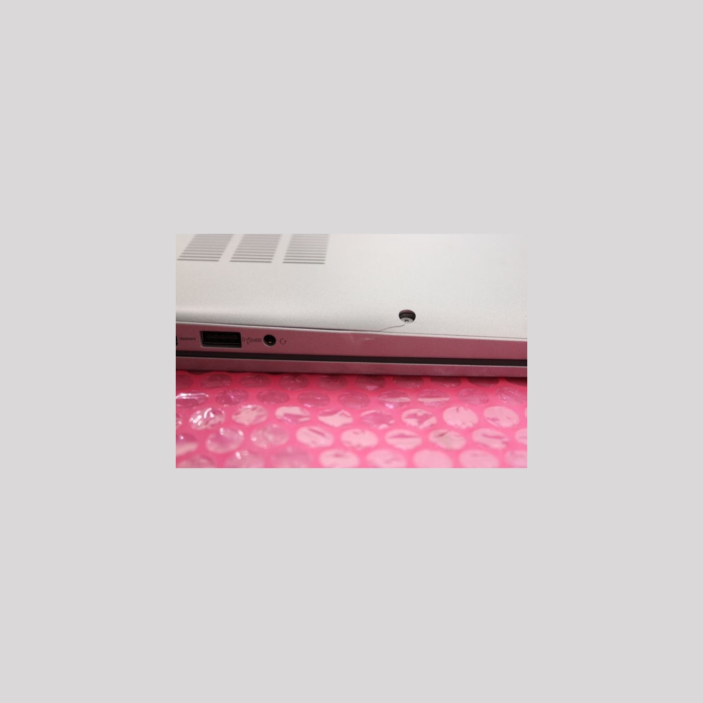 Dell | Latitude 5450 | 14 " | IPS | FHD | 1920 x 1080 pixels | Anti-glare | Intel Core Ultra 5 | 135U | 16 GB | DDR5 | Solid-sta