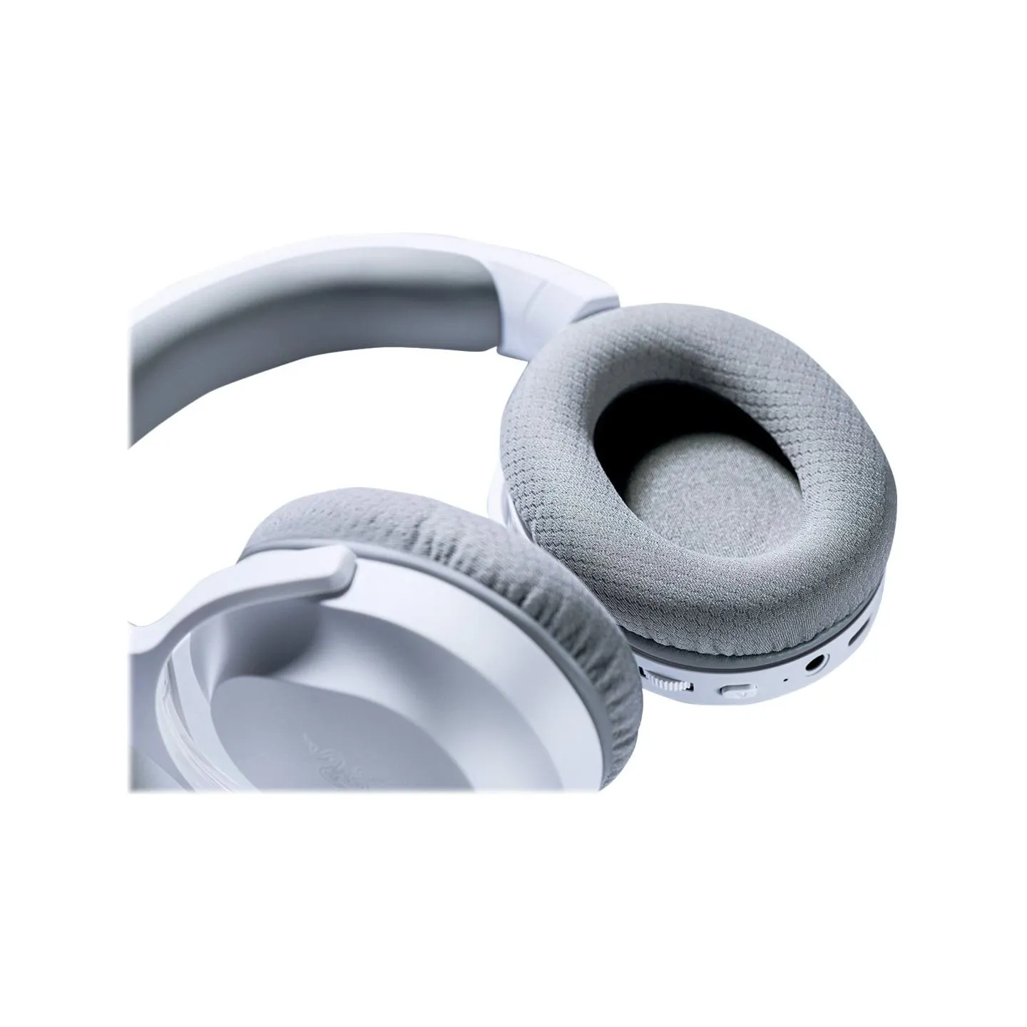 Razer Barracuda X Wired & Wireless Gaming Headset, USB Type-C, Bluetooth, White / RZ04-04430200-R3M1