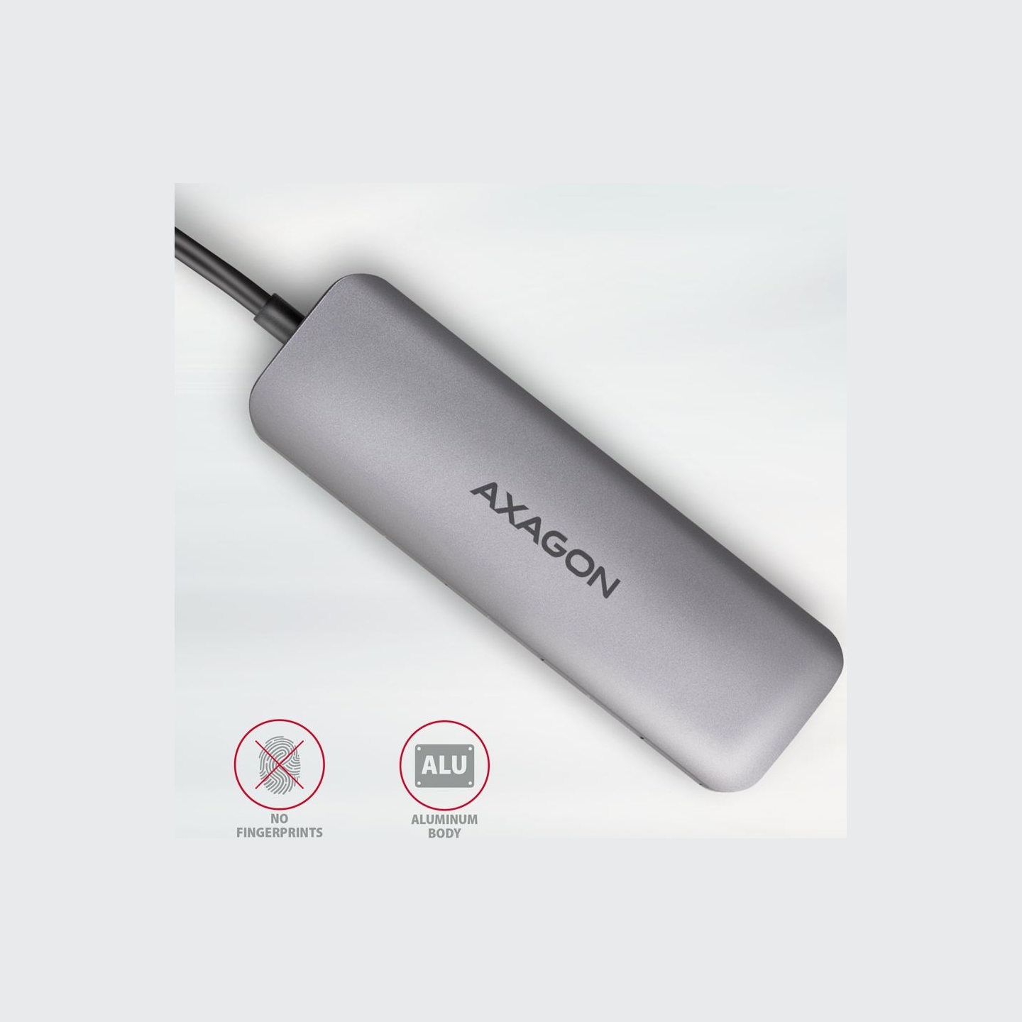 Axagon Multi port USB 3.2 Gen 1 hub. HDMI, card reader and three USB-A outputs. Cable USB-C 20 cm.