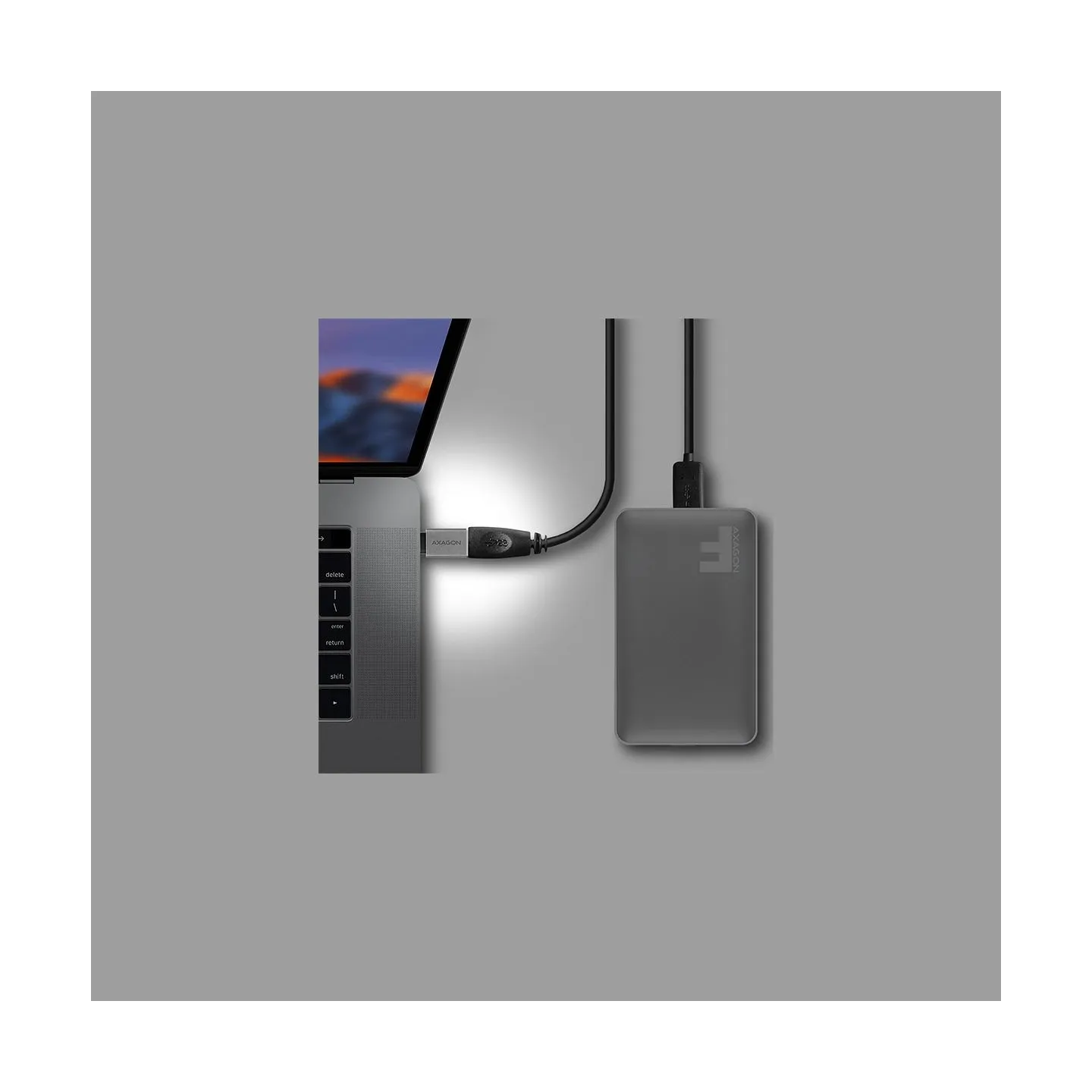 Axagon Adapter into the USB-C port with USB Type A female output | RUCM-AFA
