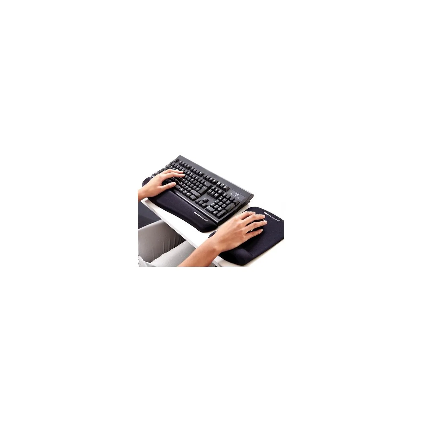 Fellowes | Mouse pad with wrist support PlushTouch | Mouse pad with wrist pillow | 238 x 184 x 25.4 mm | Black