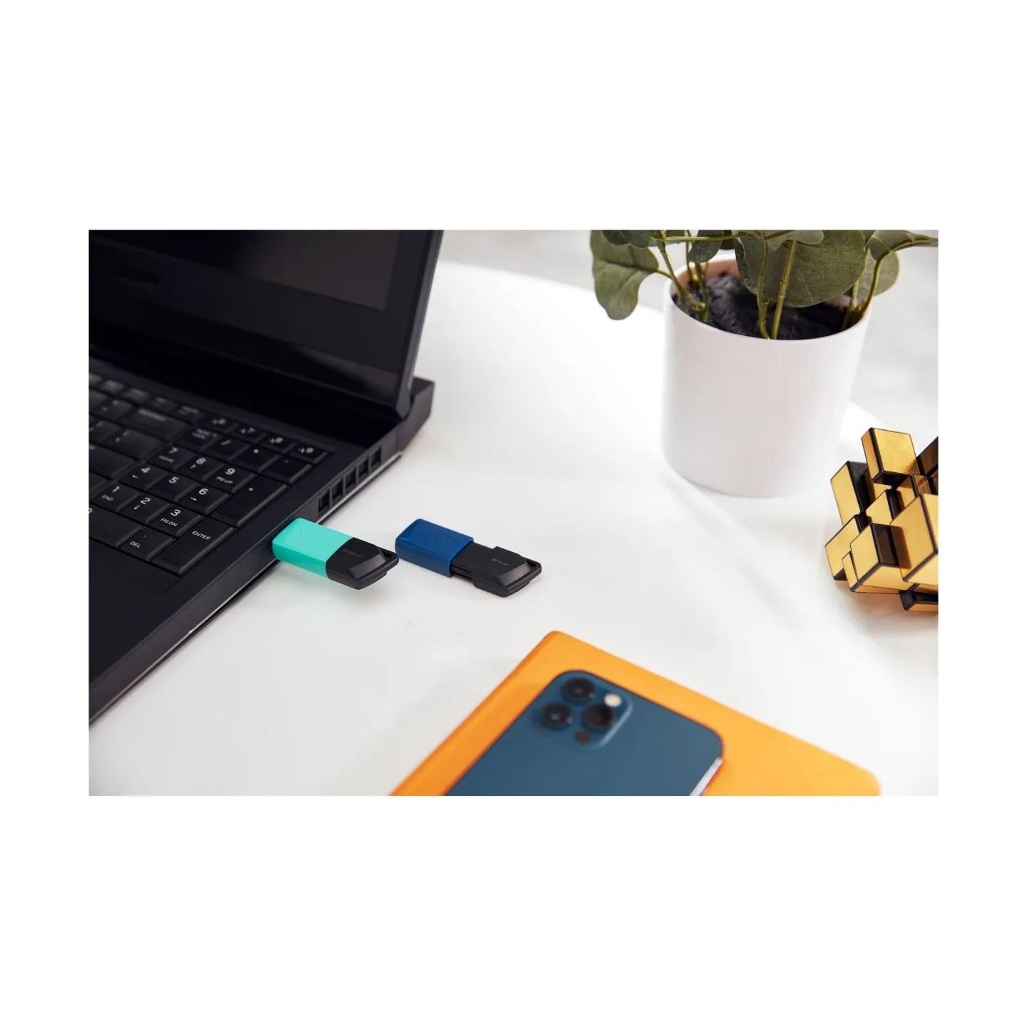 Kingston 256GB USB3.2 Gen1 DataTraveler Exodia M (Black + Teal)