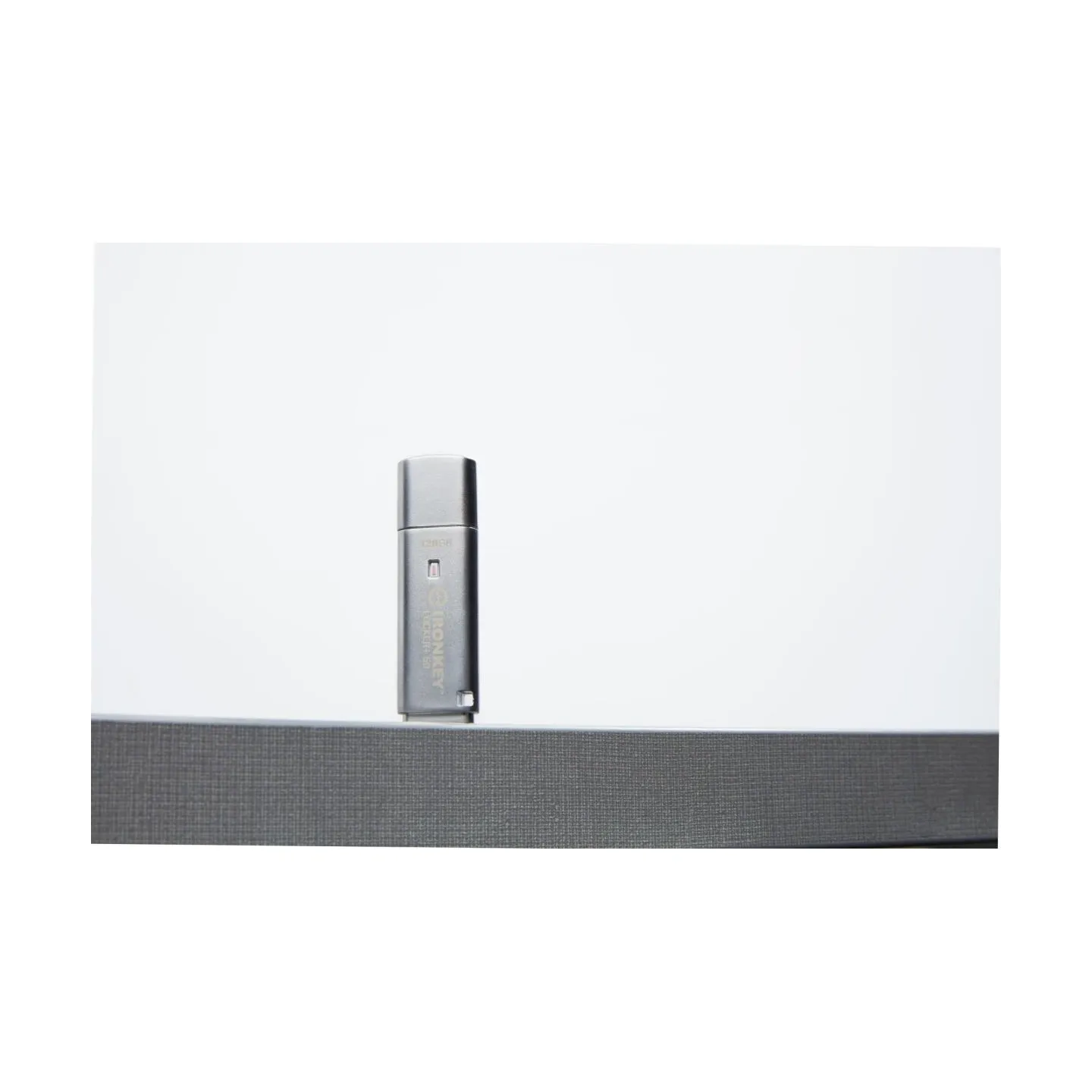 Kingston MEMORY DRIVE FLASH USB3.2/128GB IKLP50/128GB KINGSTON