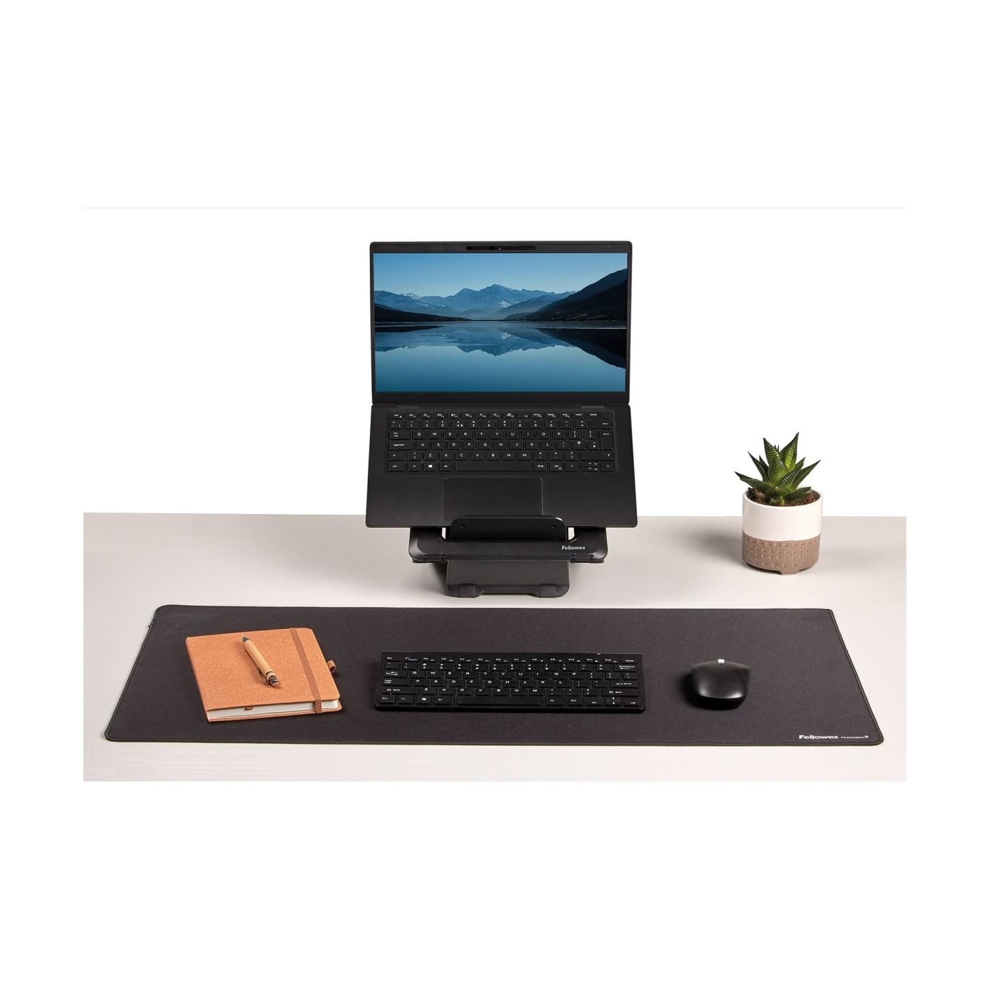 Fellowes Desk Mat | Breyta | 800 x 400 x 2.5 mm | Black