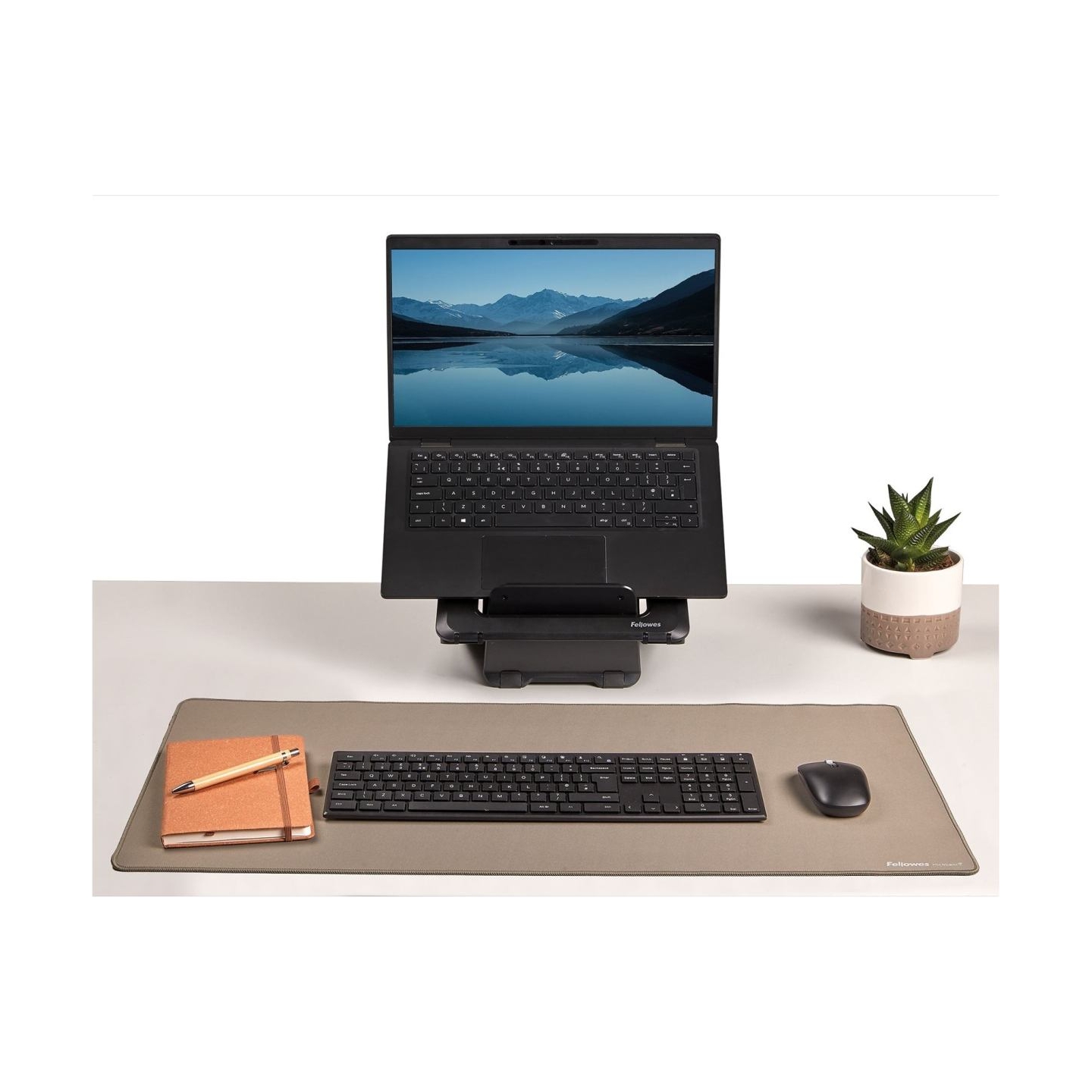Fellowes Desk Mat | Breyta | 800 x 400 x 2.5 mm | Sand