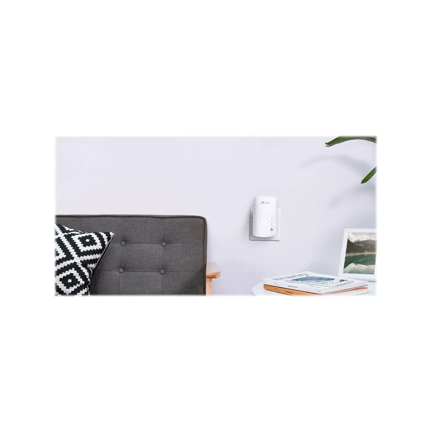 Tp-Link | Extender | RE190 | 802.11ac | 2.4GHz/5GHz | 300+433 Mbit/s | MU-MiMO No | no PoE | Antenna type 3 Omni-directional