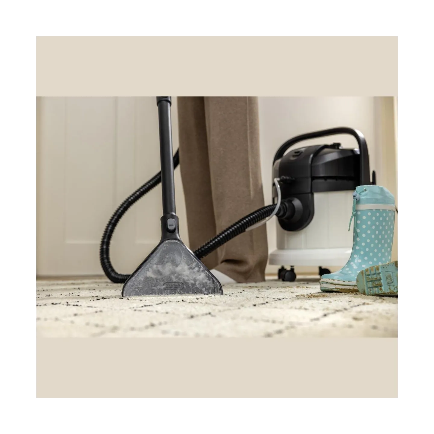 Karcher Vacuum Cleaner|KARCHER|Input power 1000 W|Dust capacity 4 L|Drum vacuum|Cleaning type Dry&wet|Dust container Bagless|Col