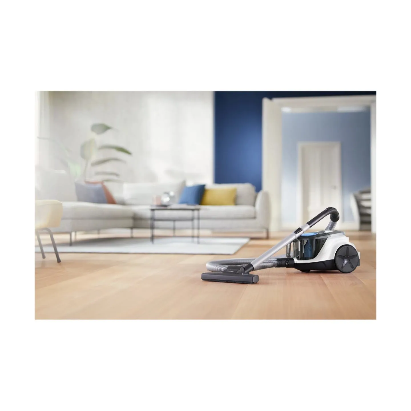 Philips 2000 Series Bagless vacuum cleaner XB2122/09 850 W PowerCyclone 4 Super Clean Air filter / XB2122/09