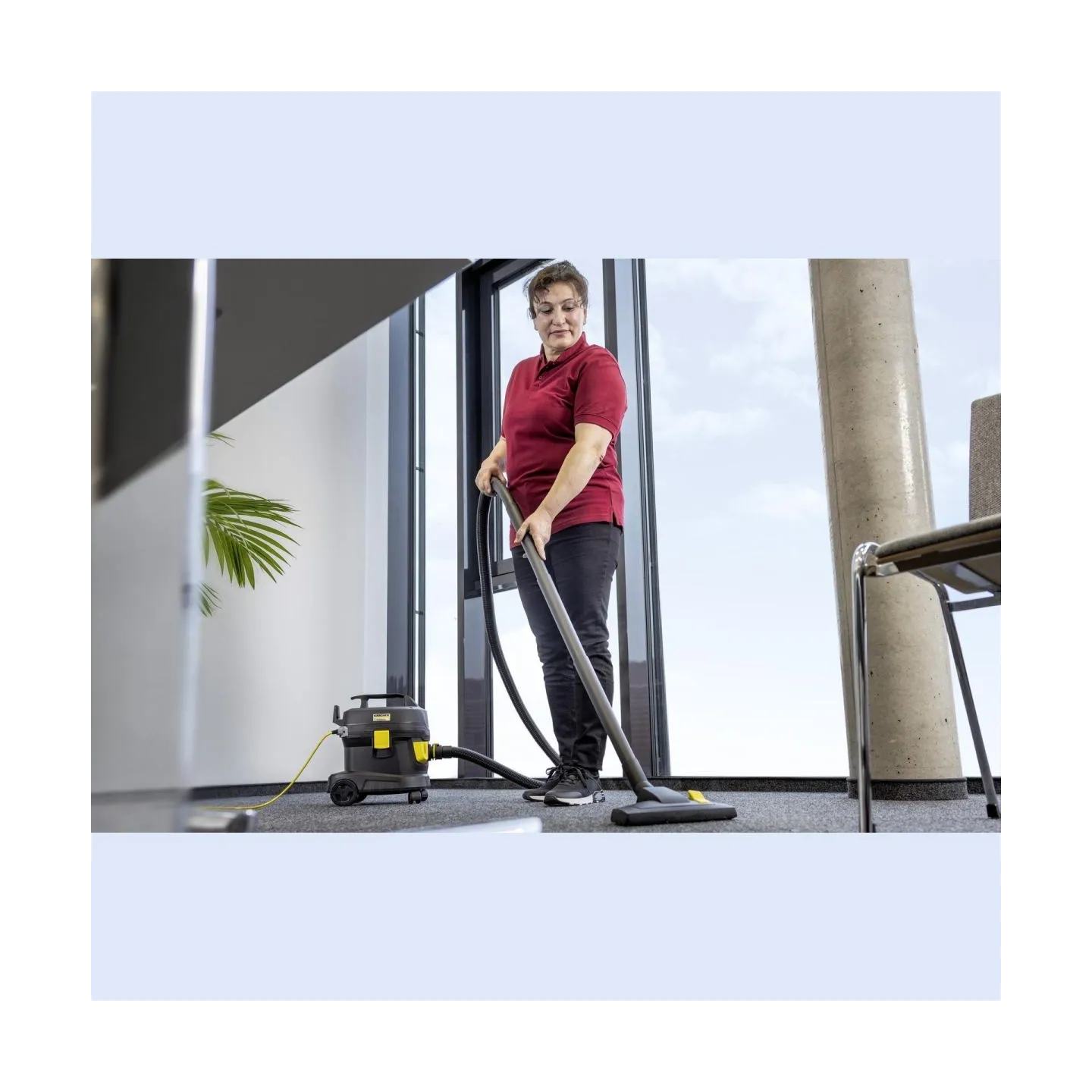 Karcher Vacuum Cleaner|KARCHER|Input power 850 W|Dust capacity 11 L|Drum vacuum|Cleaning type Dry|Dust container Dust bag|Colour
