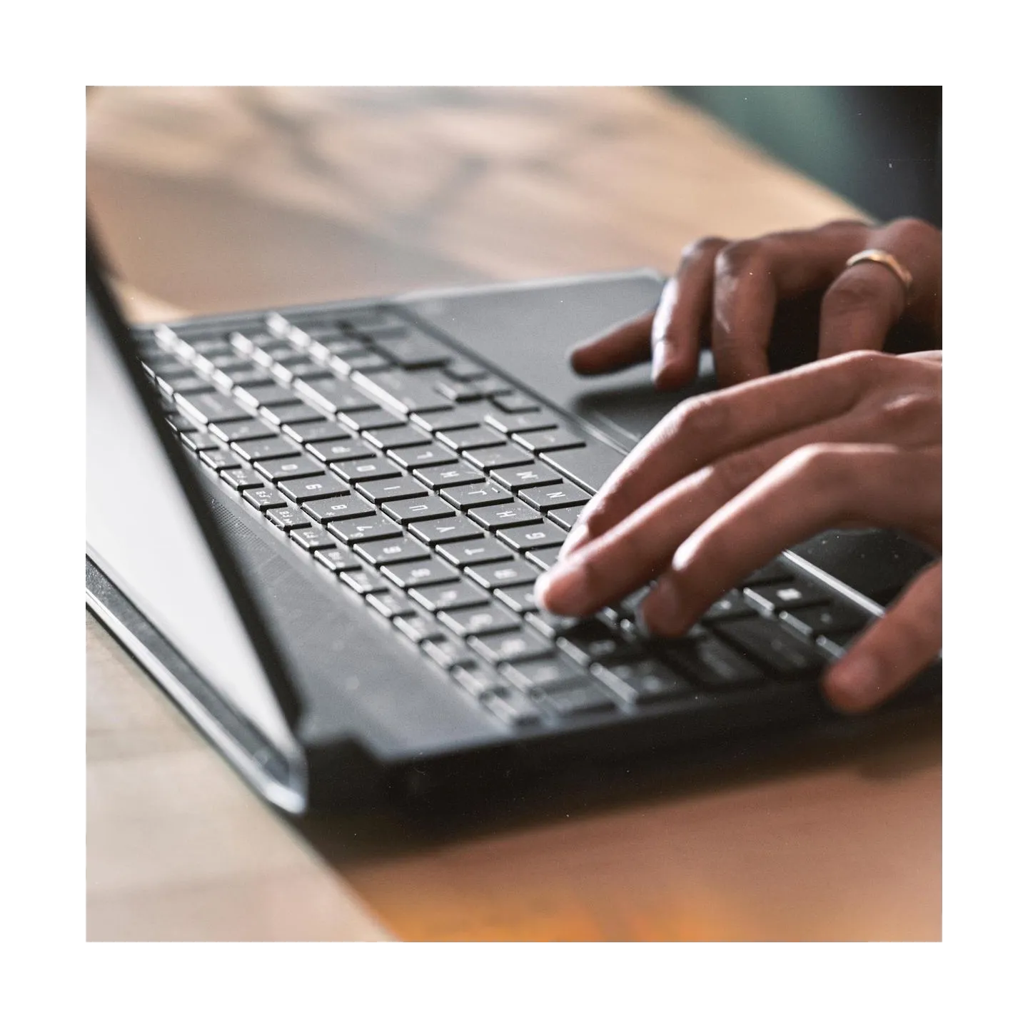 HP Notebook|HP|Victus|15-fb3040nw|CPU AMD RyzenT 7|7445HS|15.6 "|1920 x 1080 pixels|RAM 16 GB|DDR4-SDRAM|SSD 512 GB|Discrete gra