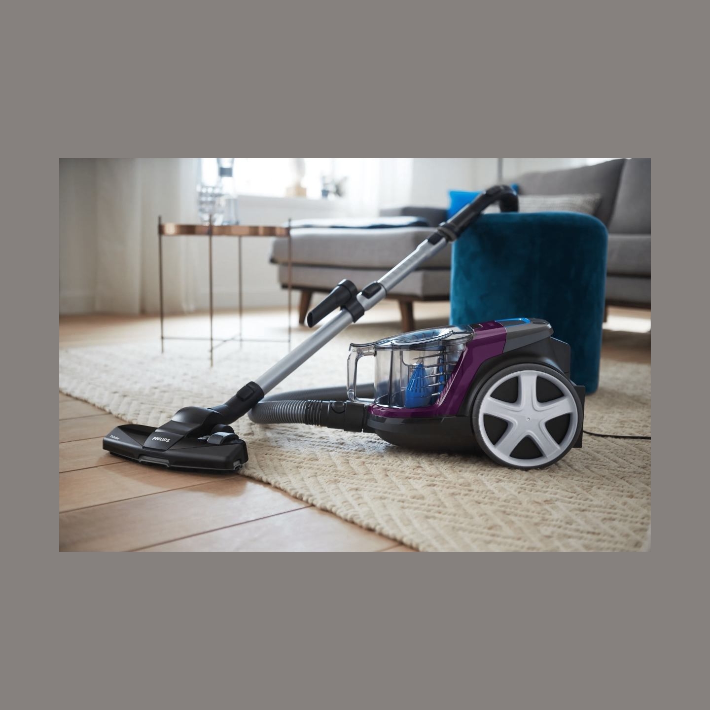 Philips PowerPro Compact Bagless vacuum cleaner FC9333/09 650W Allergy filter 1,5L / FC9333/09