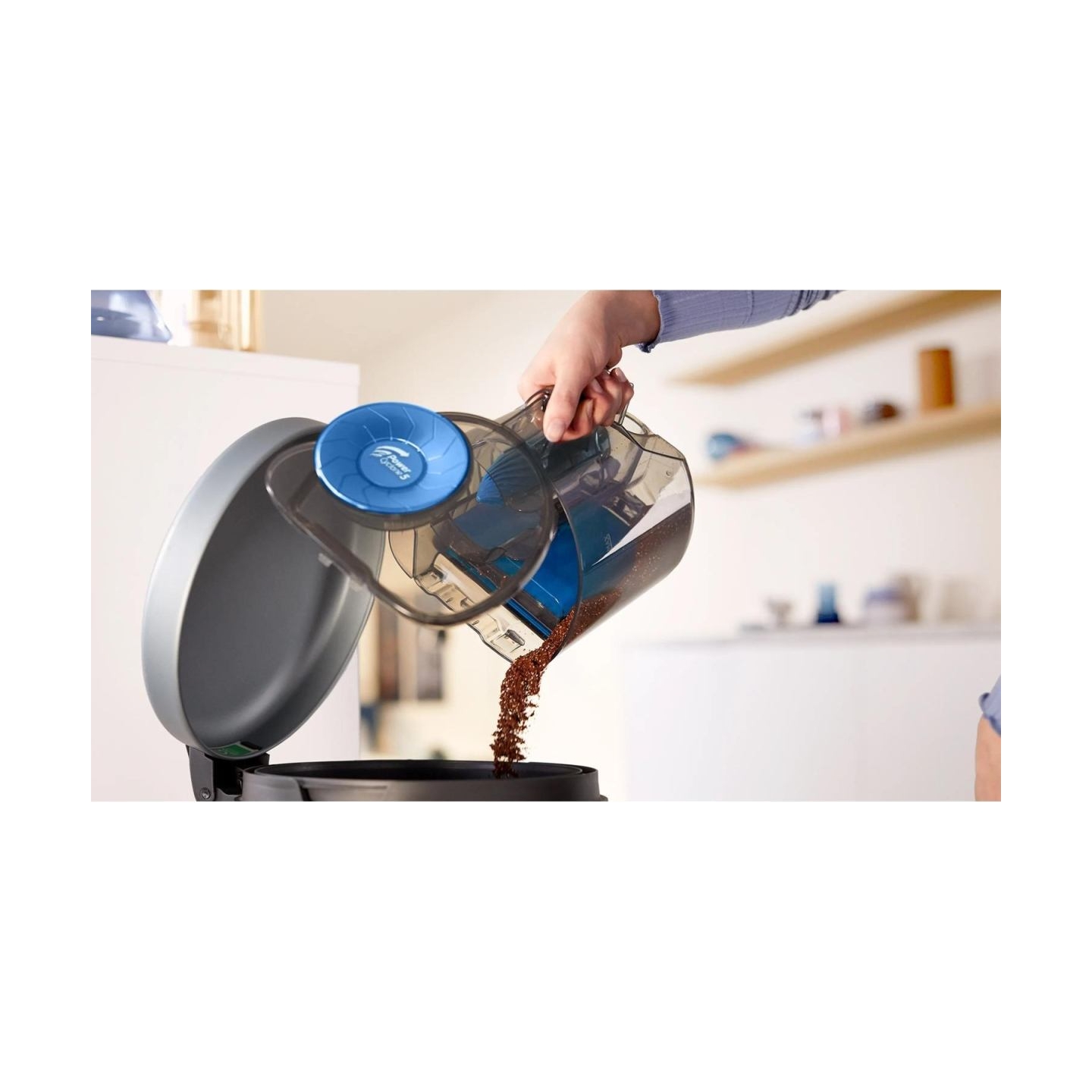 Philips PowerPro Compact Bagless vacuum cleaner FC9330/09 TriActive nozzle Allergy filter with PowerCyclone 5 Technology / FC933
