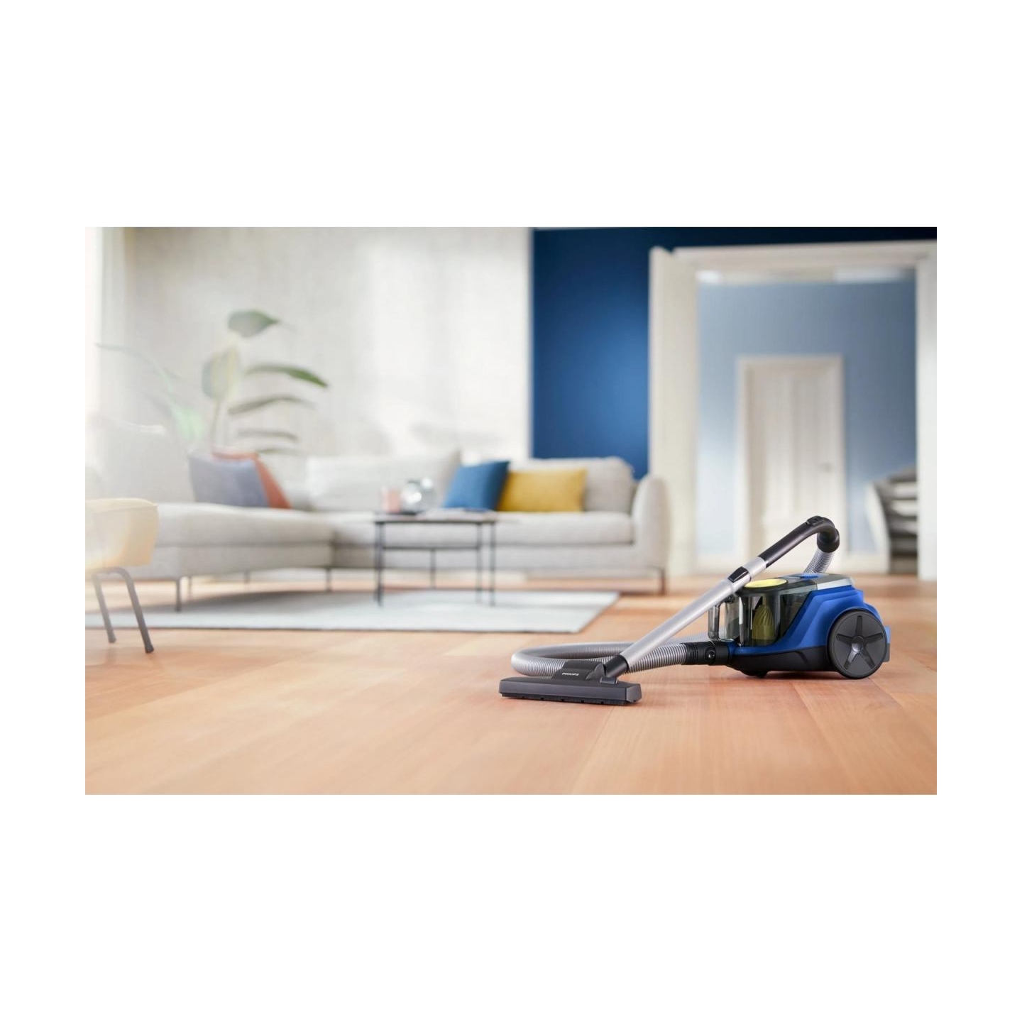 Philips 2000 Series 000 Series Bagless vacuum cleaner XB2125/09, 850 W, PowerCyclone 4, Super Clean Air filter / XB2125/09