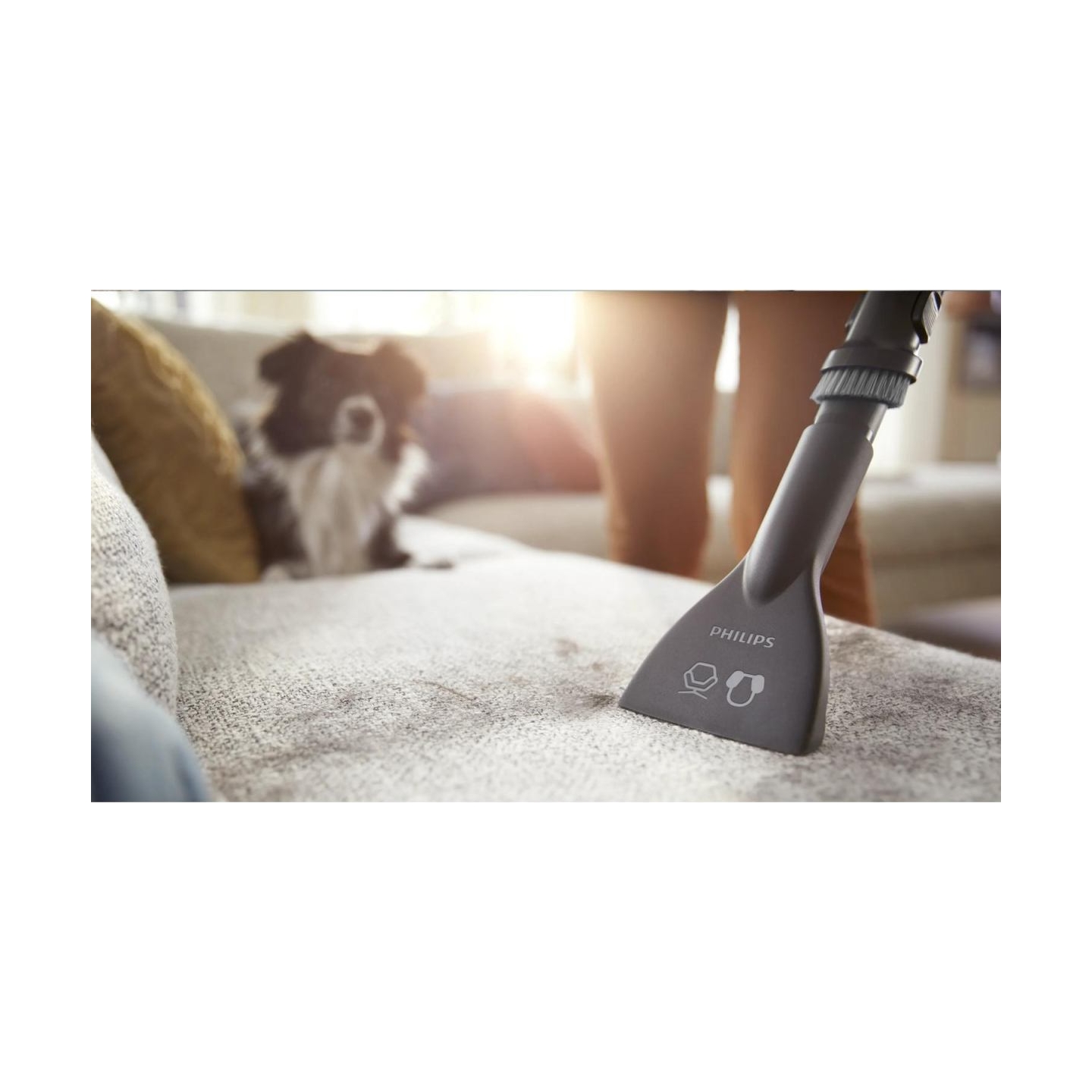 Philips 5000 series bagged vacuum cleaner XD5123/10, 900W / XD5123/10
