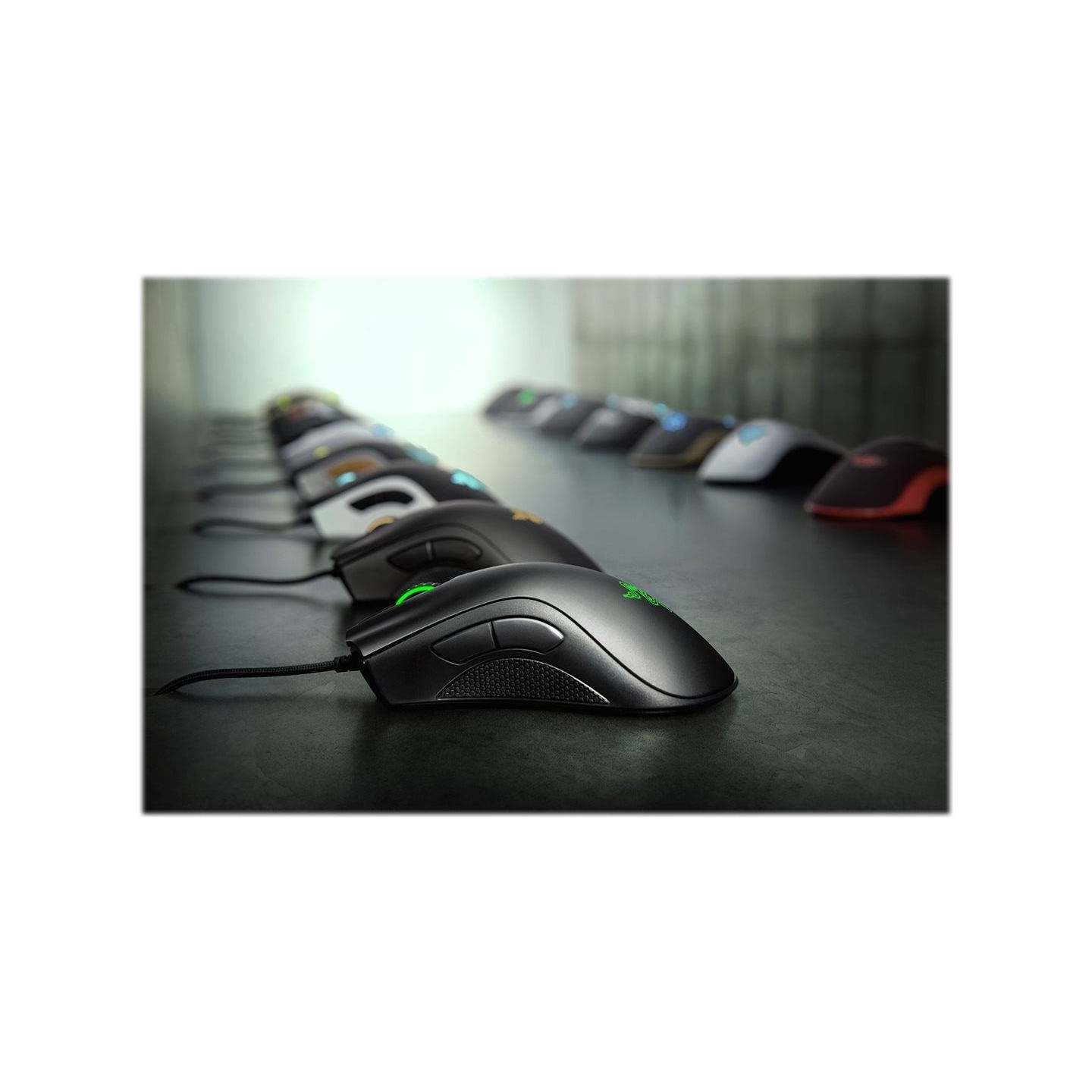 Razer Gaming Mouse DeathAdder Essential Ergonomic Optical mouse, White, Wired / RZ01-03850200-R3M1