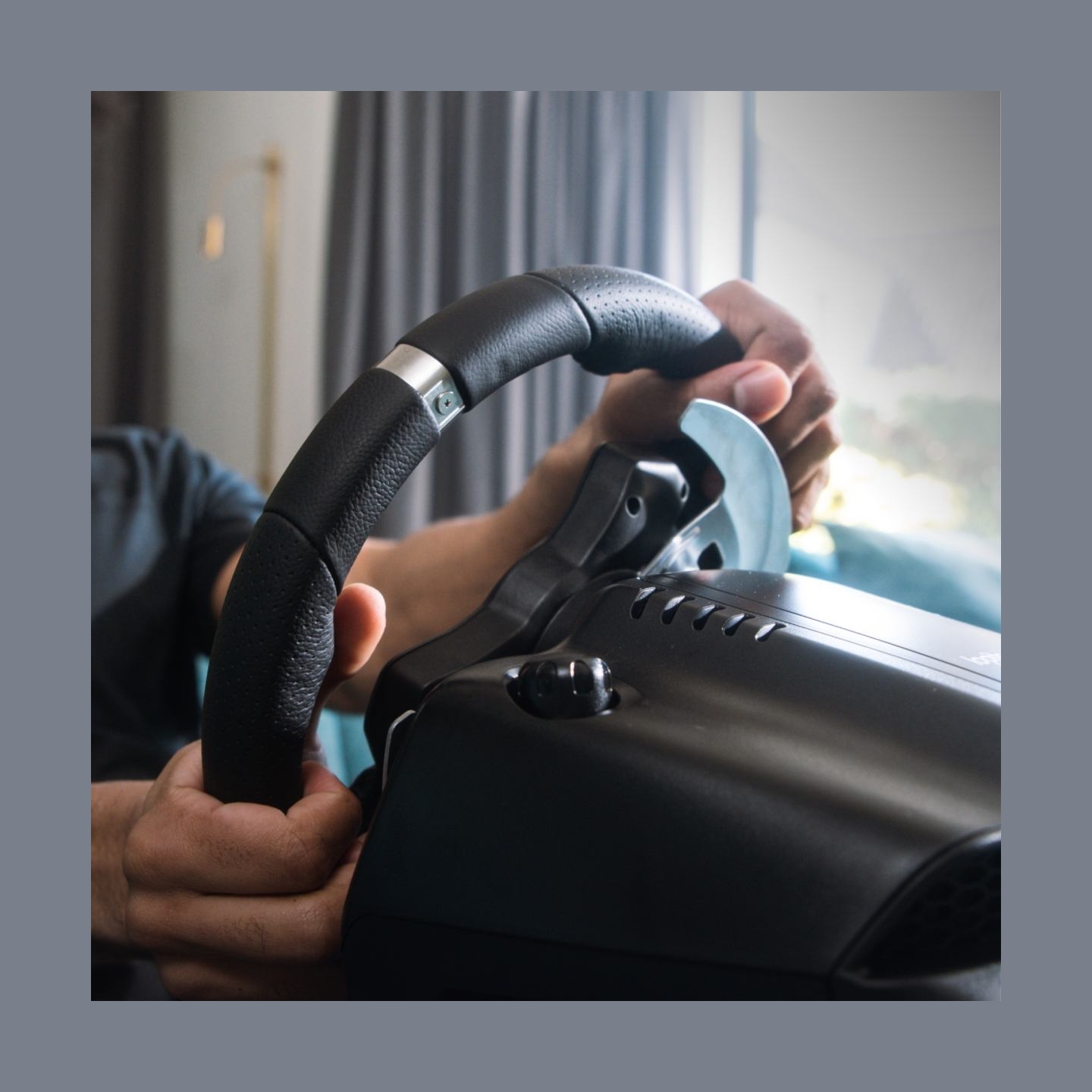Logitech G920 Driving Force Racing Wheel - PC/XB - BLACK - USB