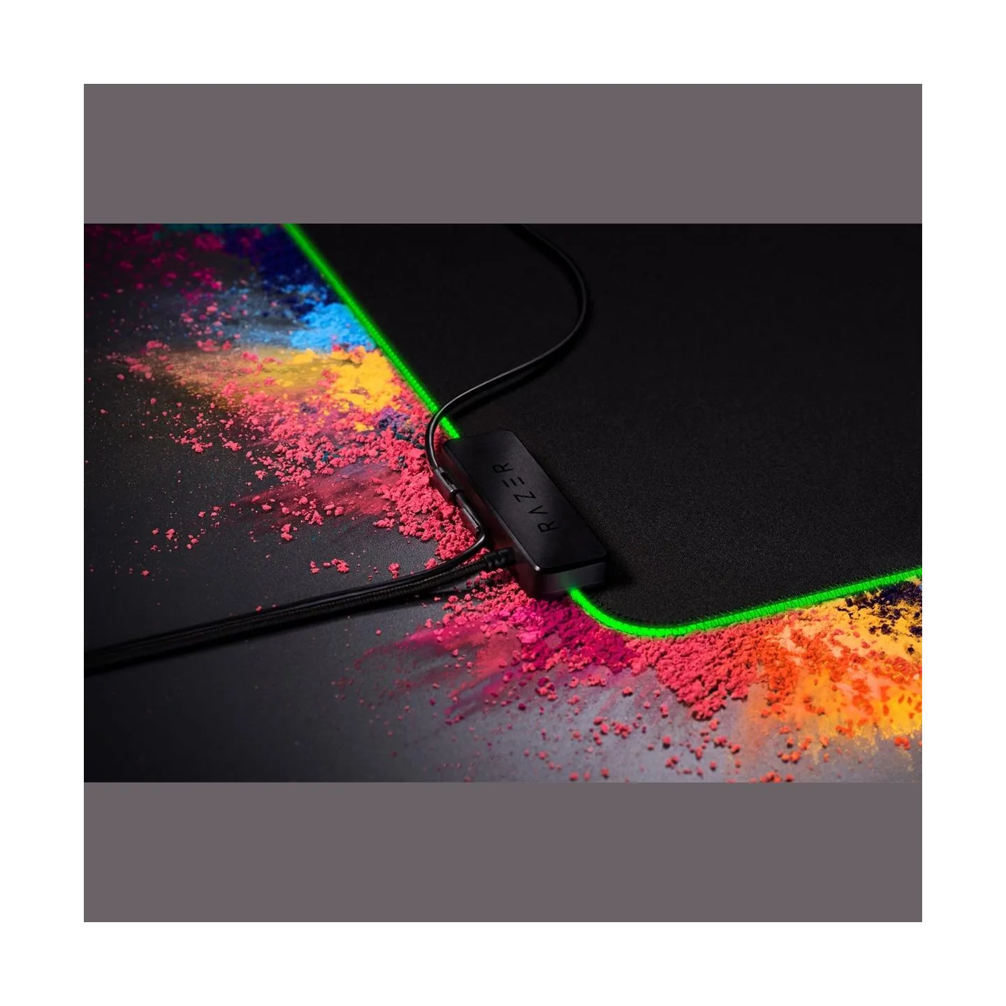 Razer Mouse pad RZ02-02500300-R3M1 / Goliathus Extended Chroma Black / RZ02-02500300-R3M1