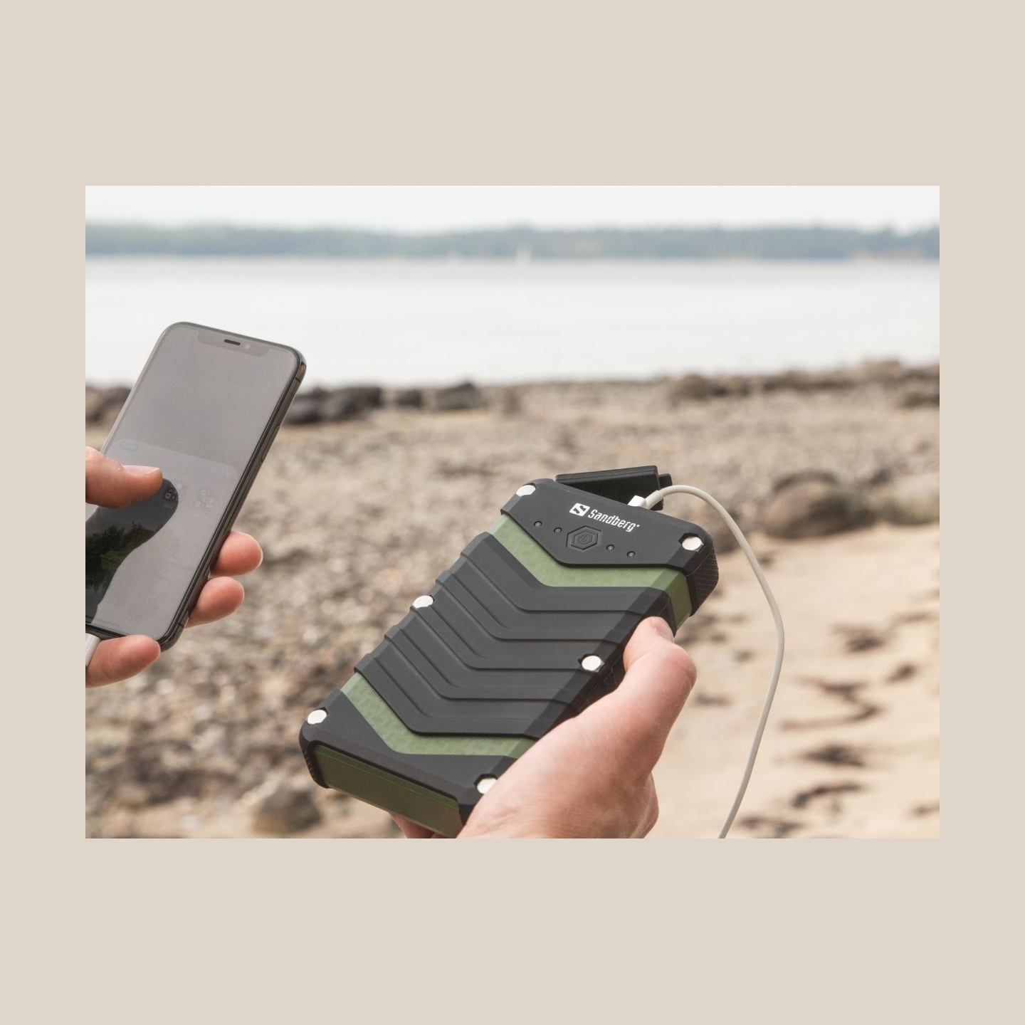 Sandberg Survivor Powerbank 20100