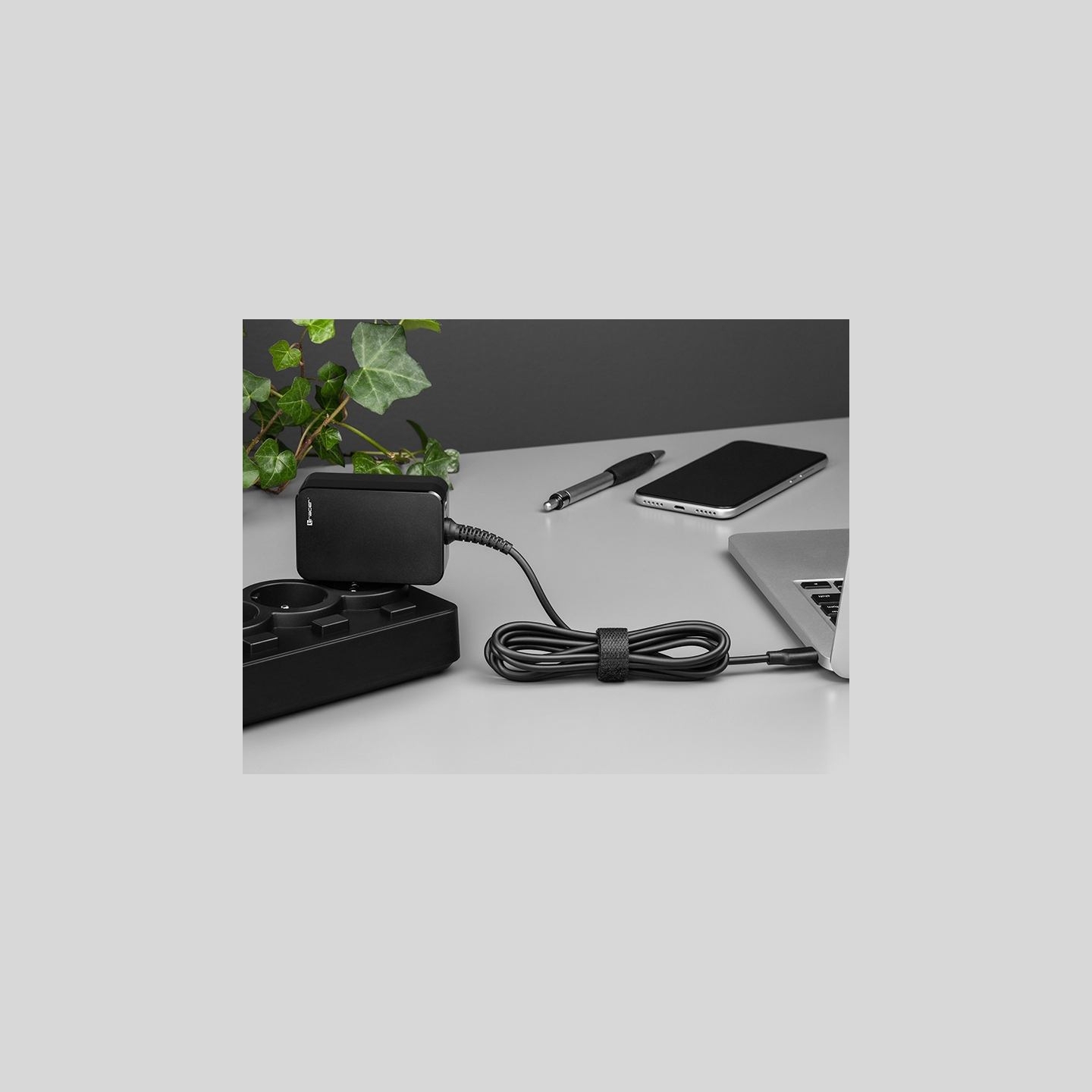 Tracer 47201 Prime 65W USB-C Notebook charger