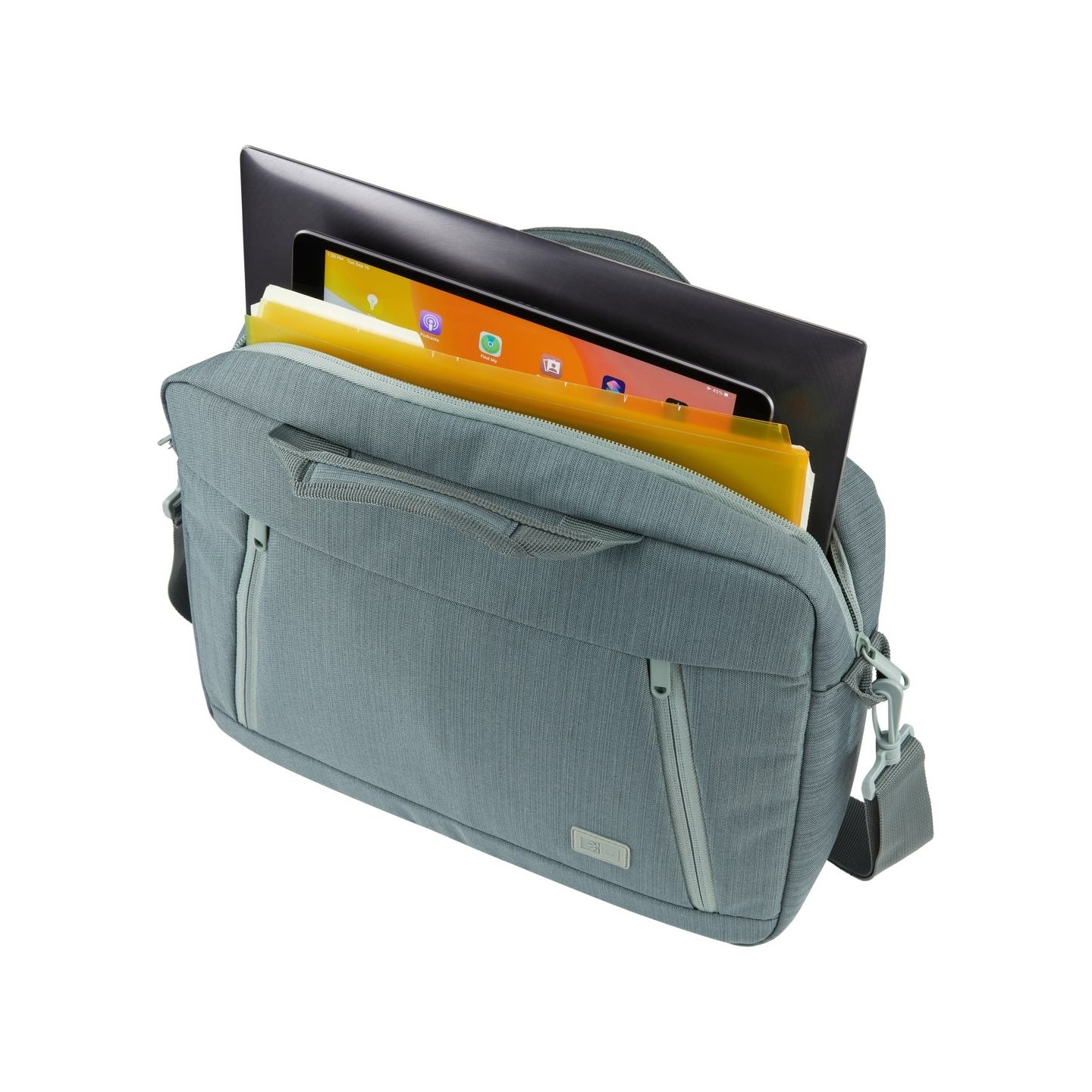 Case Logic 4652 Huxton Attache 14 HUXA-214 Balsam