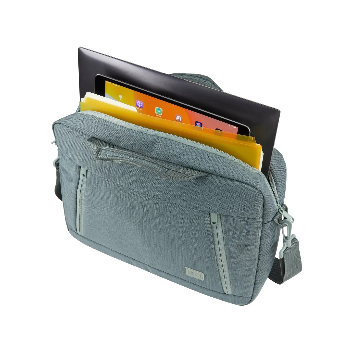 Case Logic 4652 Huxton Attache 14 HUXA-214 Balsam