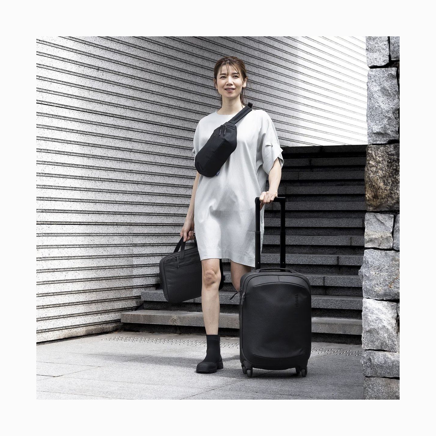 Thule 5033 Subterra 2 Attache 14" Black