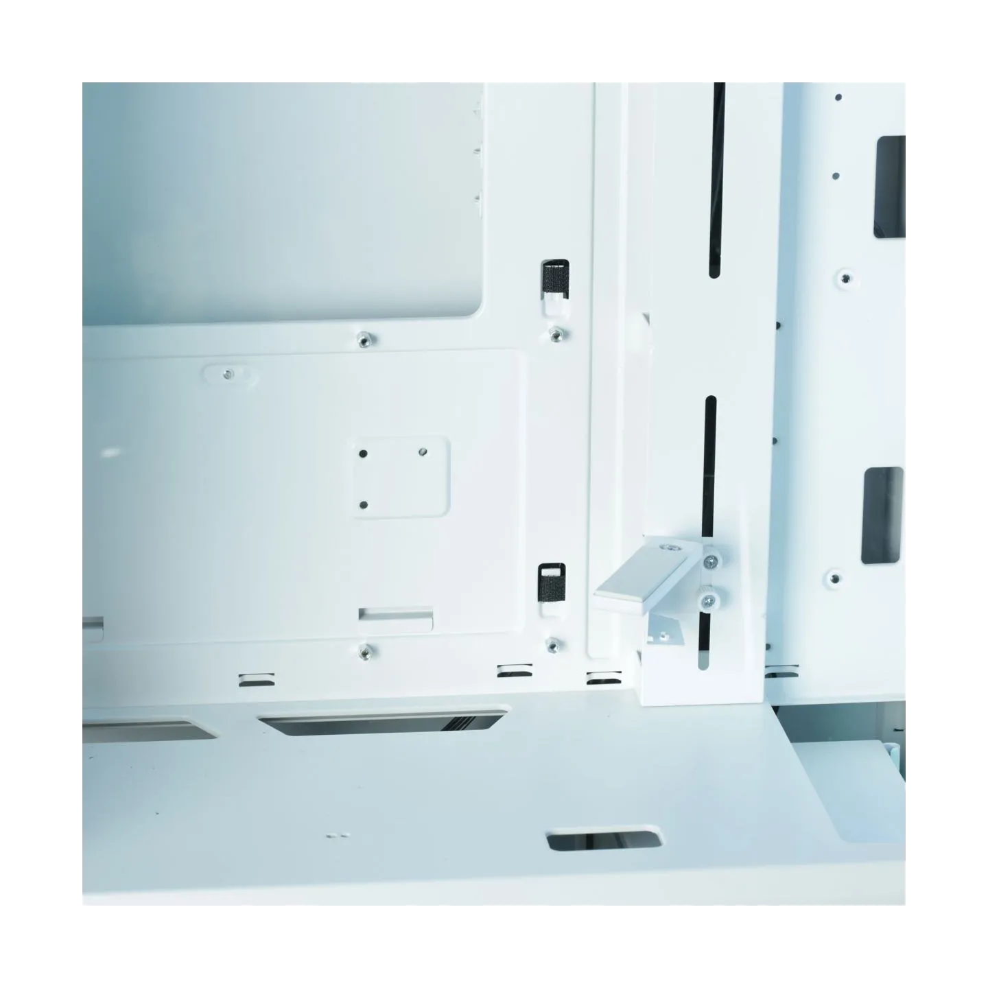 Zalman Z9 Iceberg MS ATX ARGB fan.x4, White