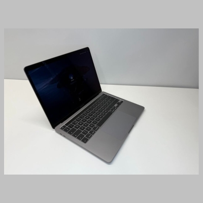 Apple Renewed | Grade A | MacBook Pro (2020) | 13.3 " | i5-8257U | 8 GB | SSD | 256 GB | Intel Iris Plus Graphics 645 | macOS | 