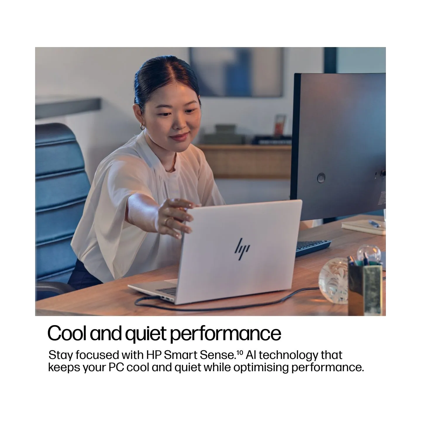 HP EliteBook 8 G1a AI 16 - Ryzen AI 5 340, 16GB, 512GB SSD, 16 WUXGA 300-nit AG, 5MP IR cam, WWAN-ready, Smartcard, FPR, US back