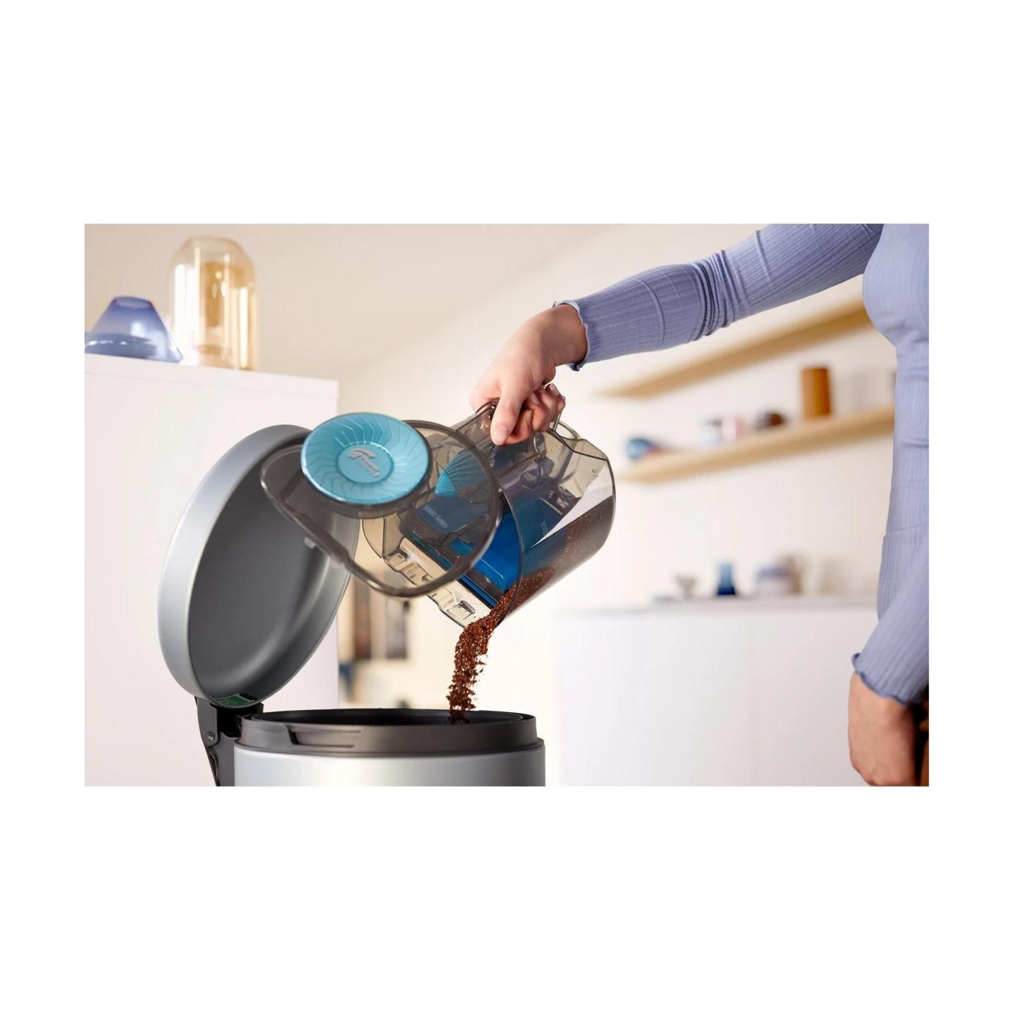 Philips 5000 Series Bagless vacuum cleaner FC9557/09, 900W, 99,9 % dust collection, PowerCyclone 7 / FC9557/09