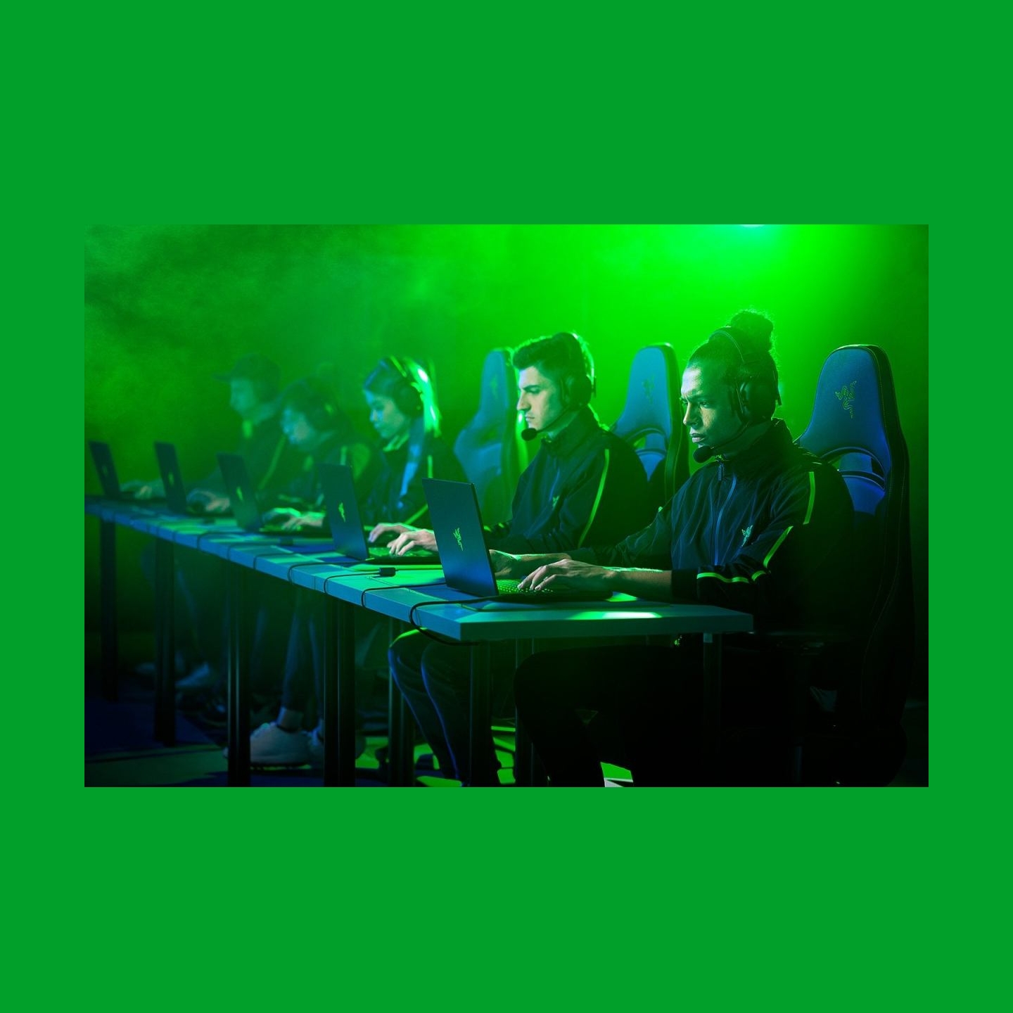 Razer | Esports Headset | BlackShark V2 Pro | Yes | Wireless | Over-ear | Bluetooth | Wireless