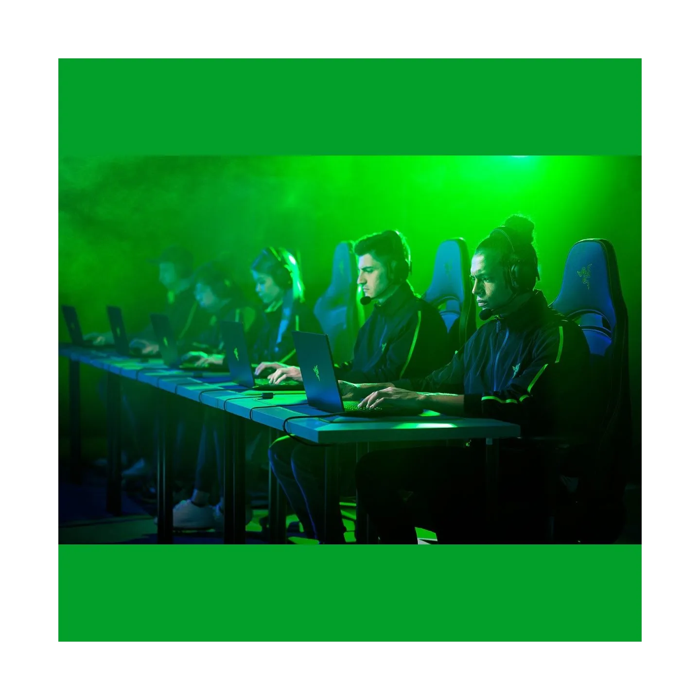 Razer | Esports Headset | BlackShark V2 Pro | Yes | Wireless | Over-ear | Bluetooth | Wireless