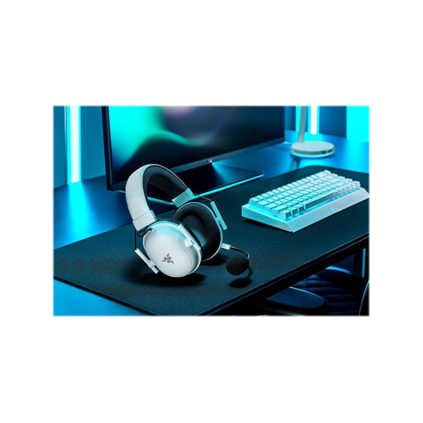Razer Headset RZ04-04530200-R3M1 / BlackShark V2 Pro 2023 White / RZ04-04530200-R3M1