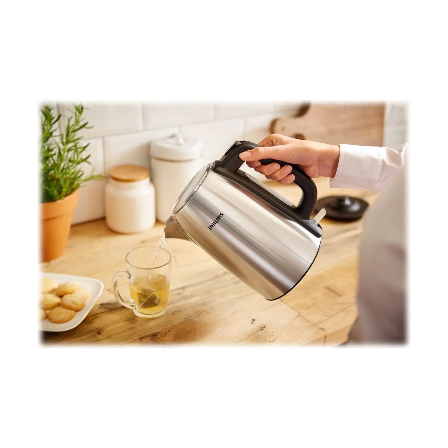 Philips Viva Collection Kettle HD9351/90, 1,7l, Light indicator, Metal / HD9351/90