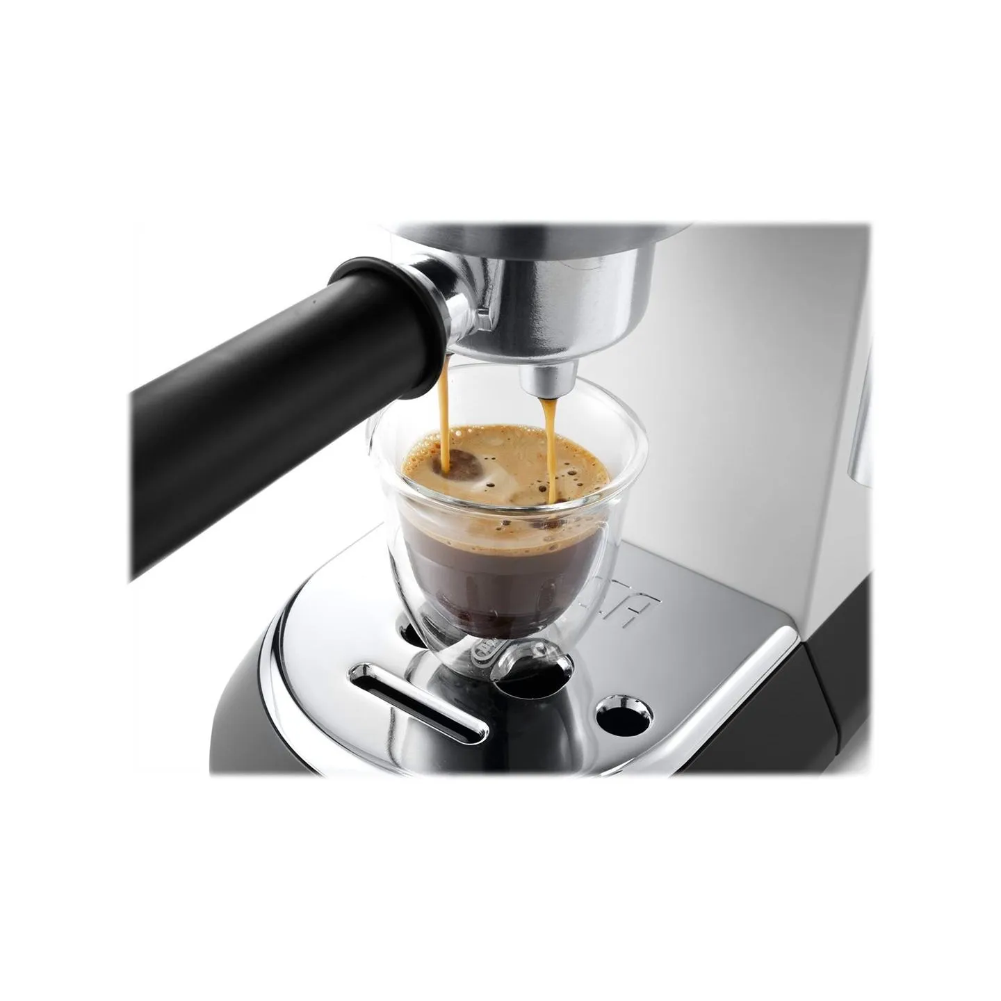 Delonghi | Dedica Pump Espresso | EC685W | Pump pressure 15 bar | Built-in milk frother | Semi-automatic | 1300 W | White