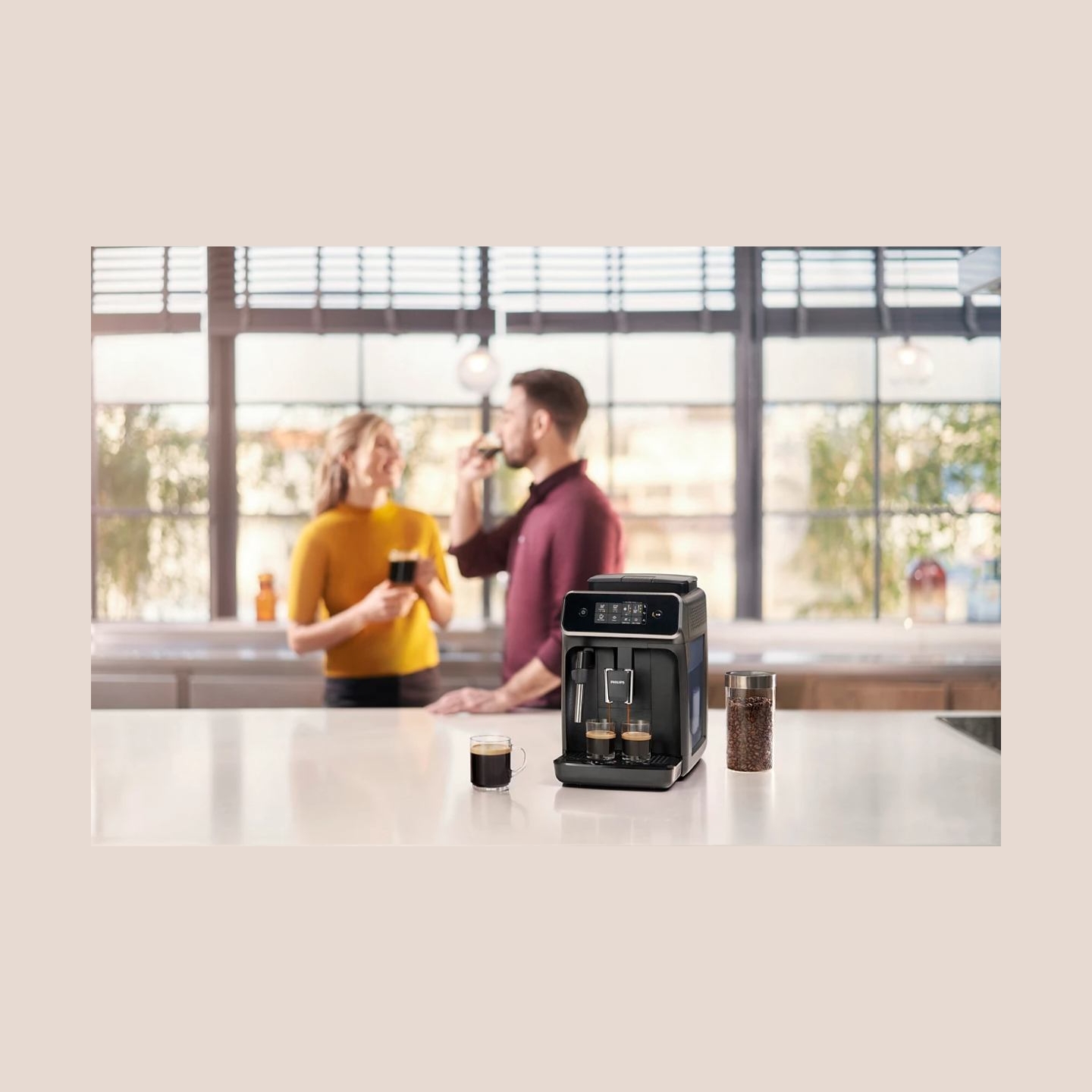 Philips Coffee Maker | EP2220/10 | Pump pressure 15 bar | Built-in milk frother | Automatic | 1500 W | Black
