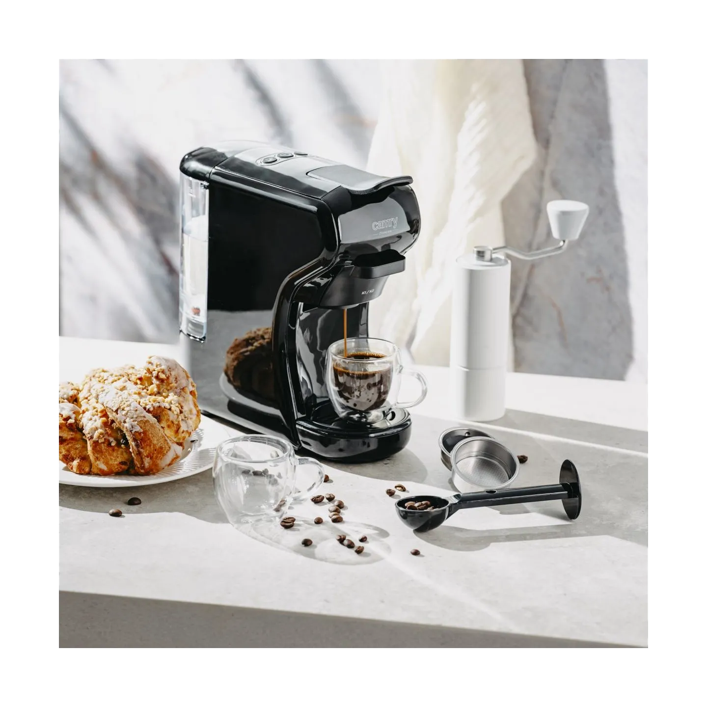 Camry Multi-capsule espresso machine | CR 4414bb | Pump pressure 19 bar | Capsule | 1450 W | Black